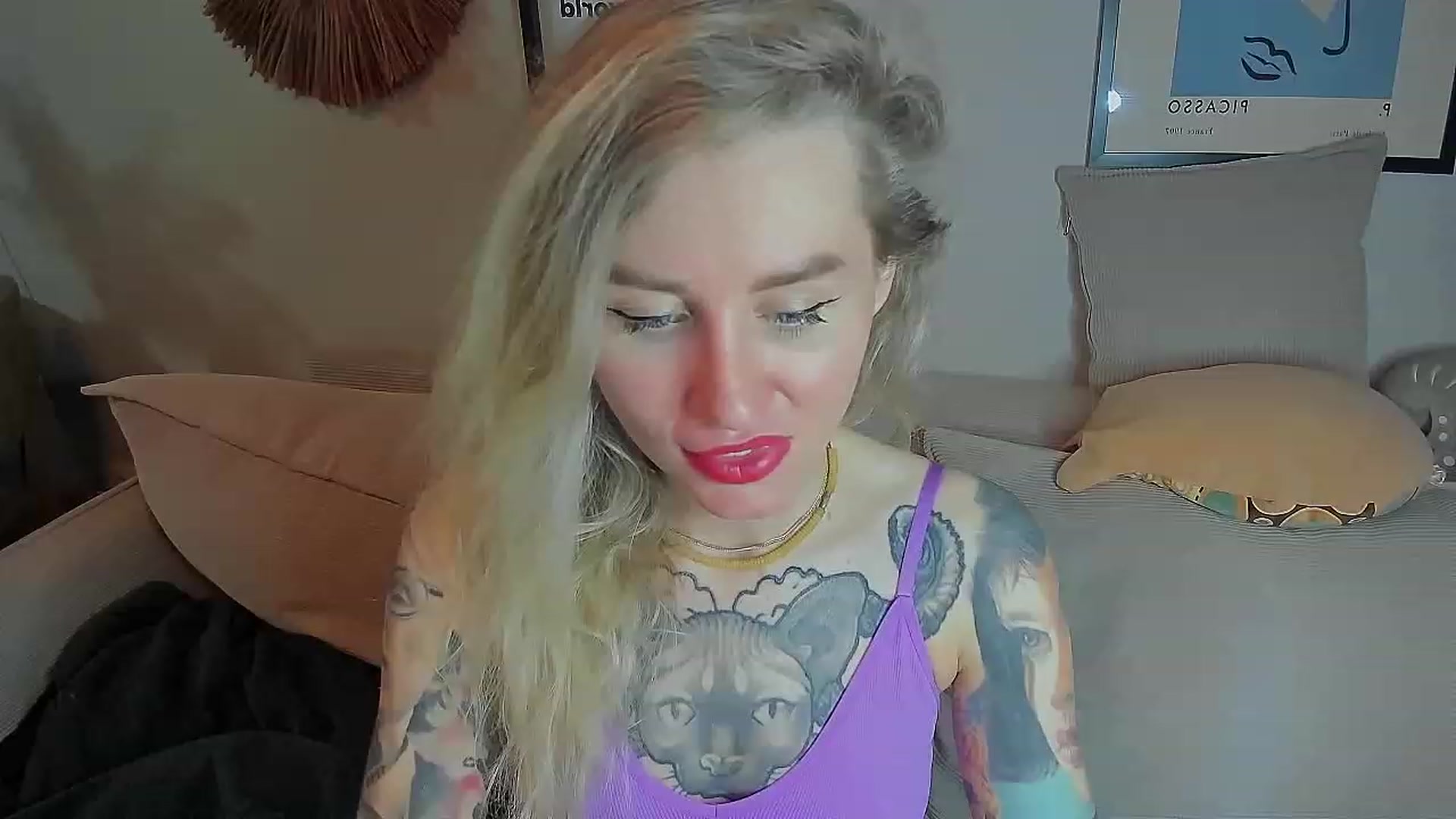 Gallery image thumbnail from Alexa_Smithhh's myfreecams stream on, 06/25/2023, 19:08 image 16 of 20