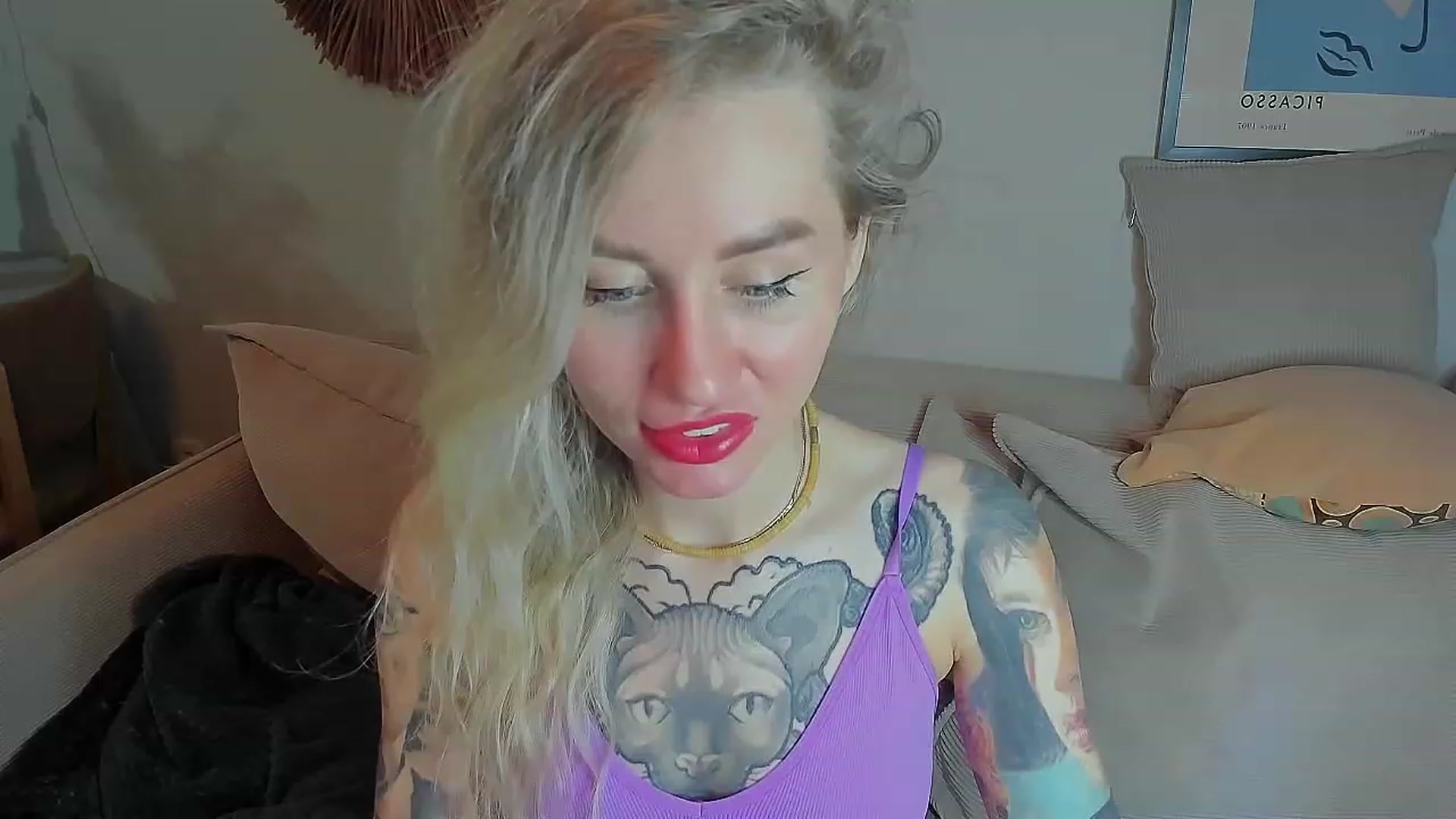 Gallery image thumbnail from Alexa_Smithhh's myfreecams stream on, 06/25/2023, 19:08 image 2 of 20