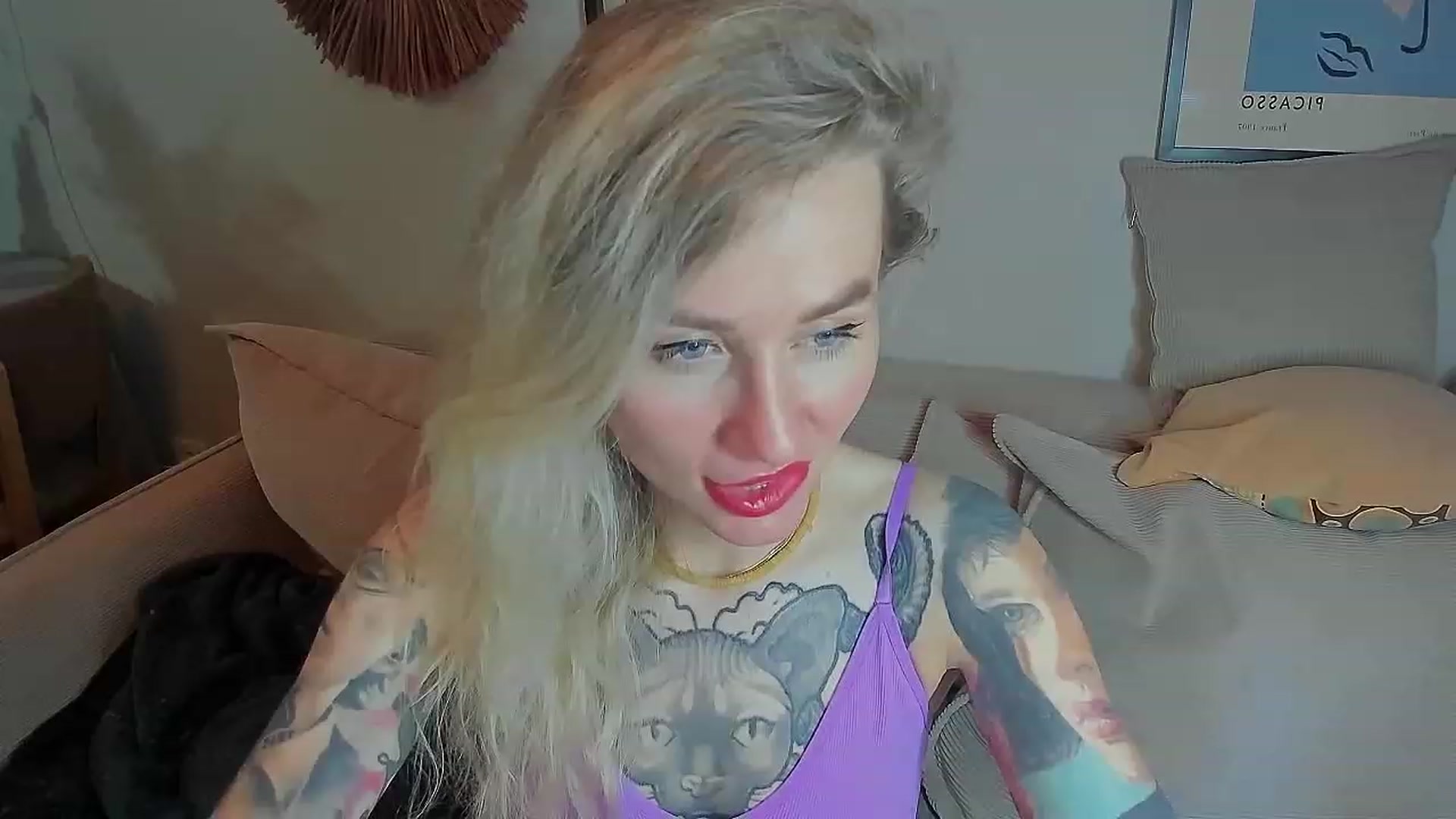 Gallery image thumbnail from Alexa_Smithhh's myfreecams stream on, 06/25/2023, 19:08 image 9 of 20