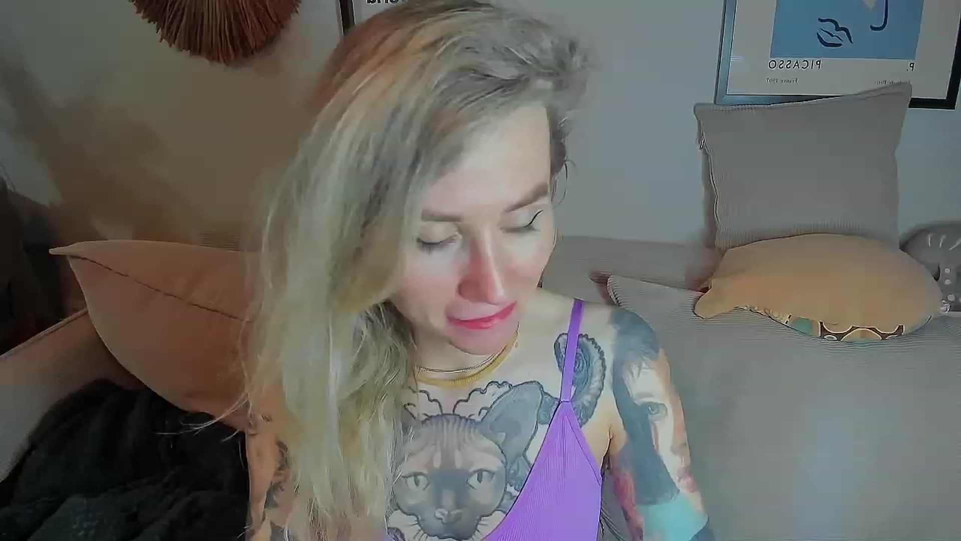 Gallery image thumbnail from Alexa_Smithhh's myfreecams stream on, 06/25/2023, 19:48 image 2 of 20