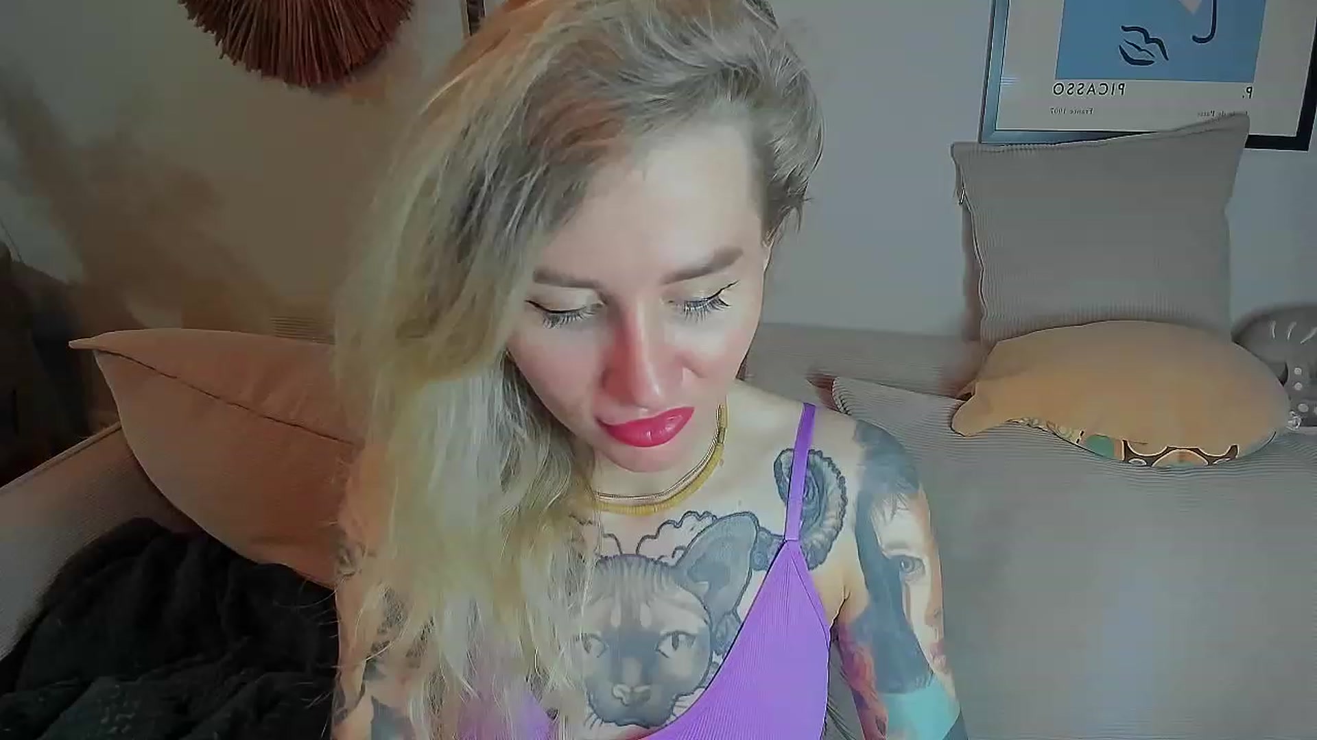 Gallery image thumbnail from Alexa_Smithhh's myfreecams stream on, 06/25/2023, 19:48 image 4 of 20