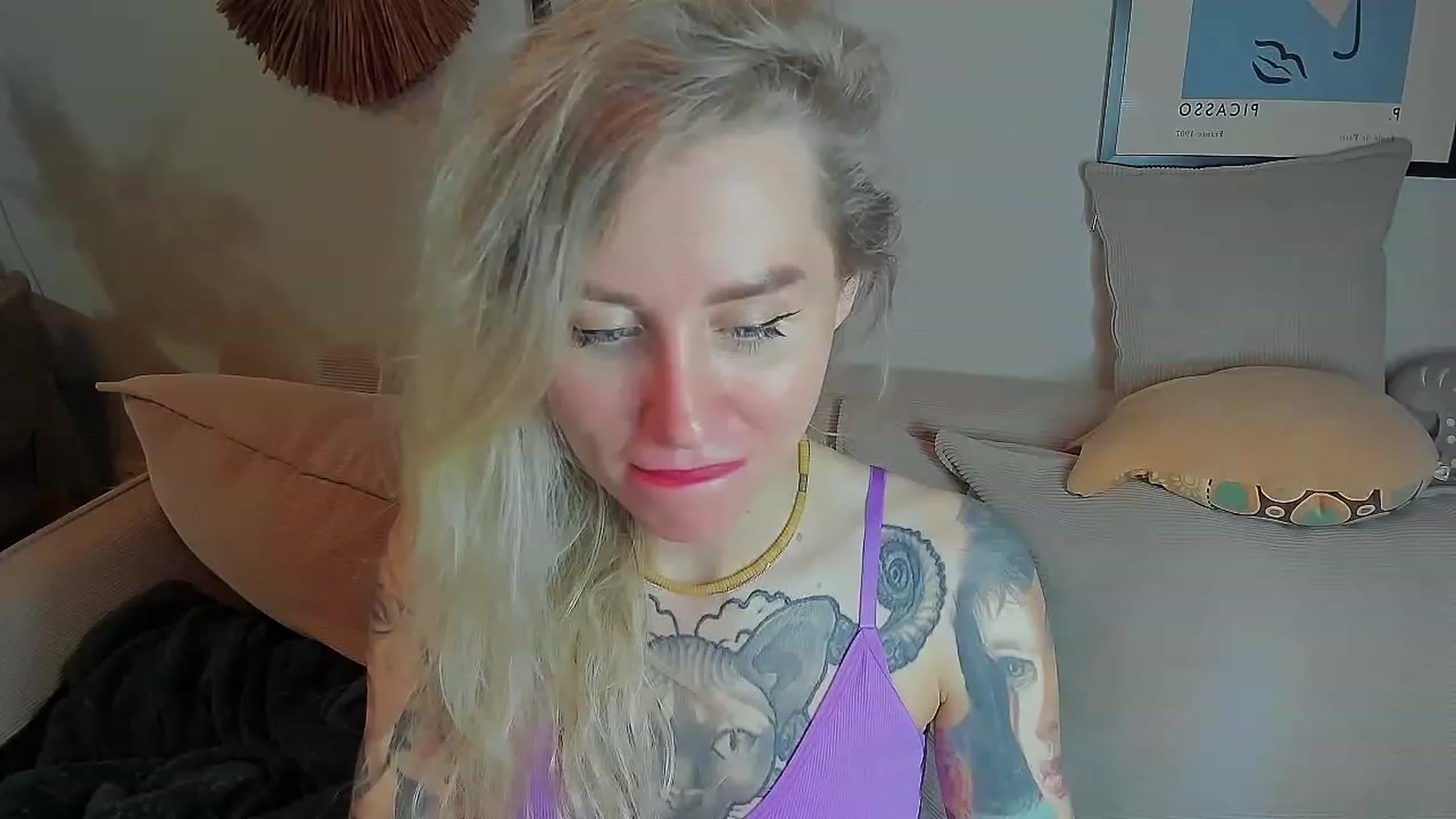 Gallery image thumbnail from Alexa_Smithhh's myfreecams stream on, 06/25/2023, 20:21 image 10 of 20