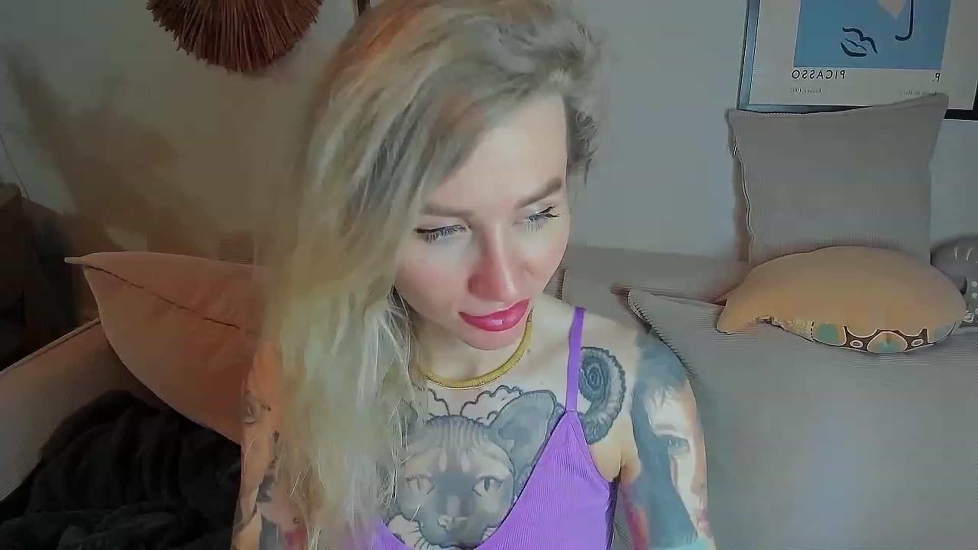 Gallery image thumbnail from Alexa_Smithhh's myfreecams stream on, 06/25/2023, 20:21 image 5 of 20