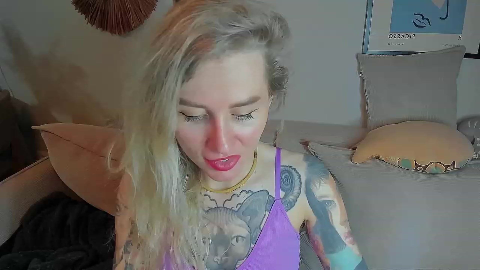 Gallery image thumbnail from Alexa_Smithhh's myfreecams stream on, 06/25/2023, 20:21 image 12 of 20