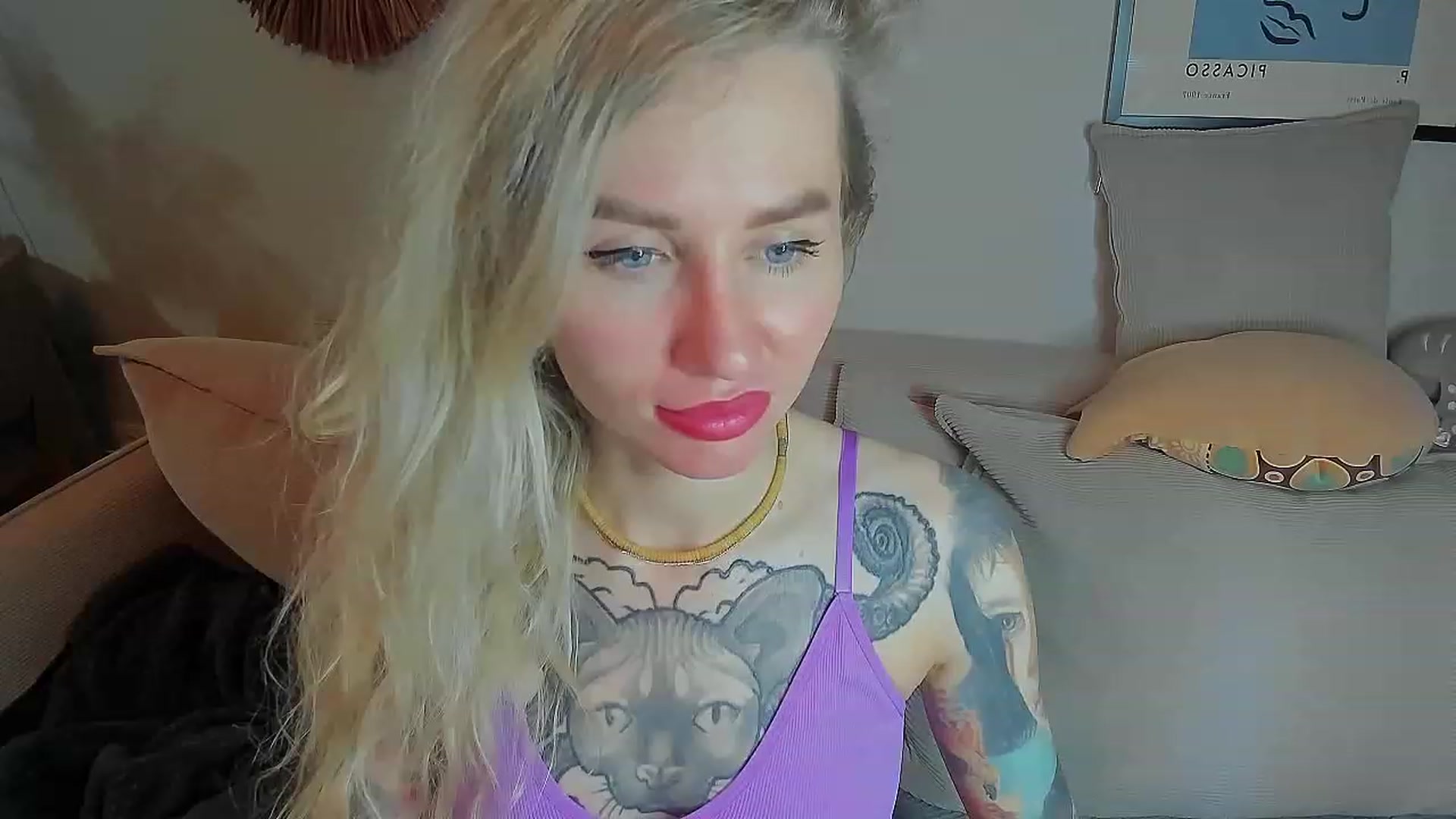 Gallery image thumbnail from Alexa_Smithhh's myfreecams stream on, 06/25/2023, 20:21 image 2 of 20