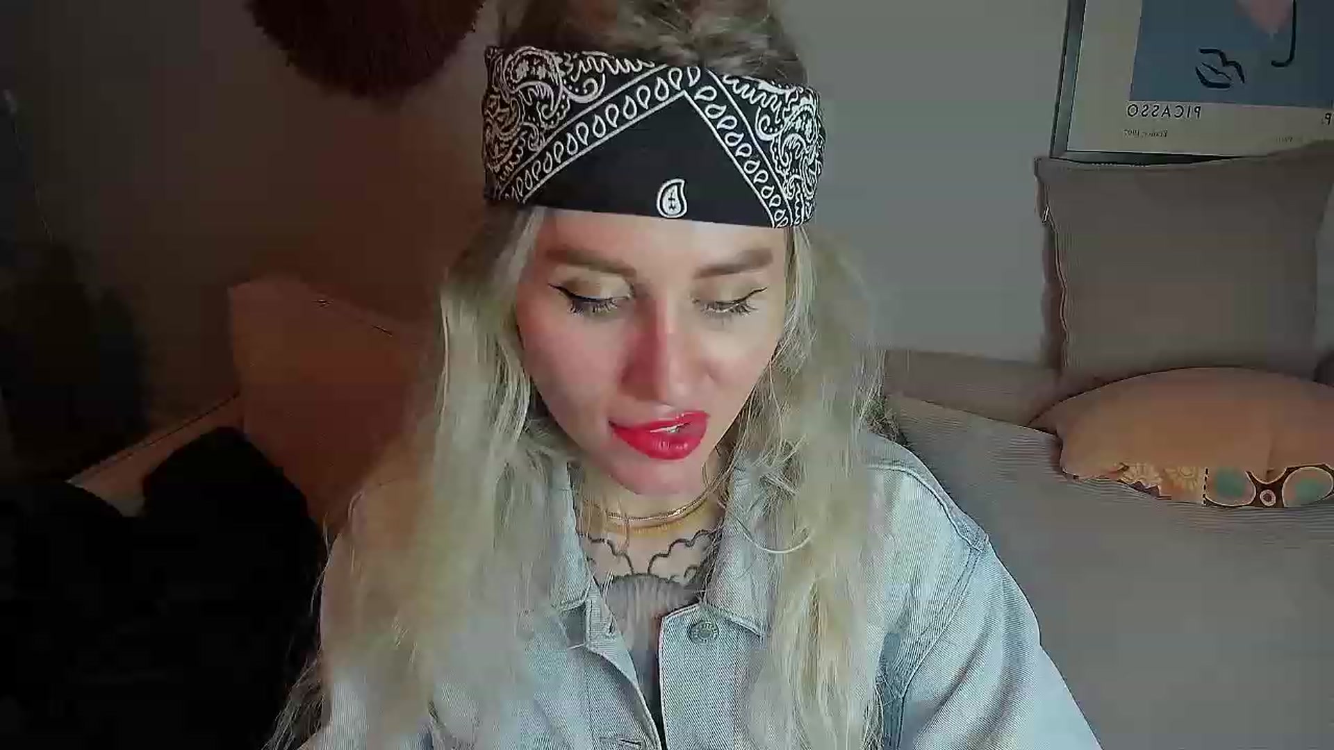 Gallery image thumbnail from Alexa_Smithhh's myfreecams stream on, 06/26/2023, 20:05 image 6 of 20