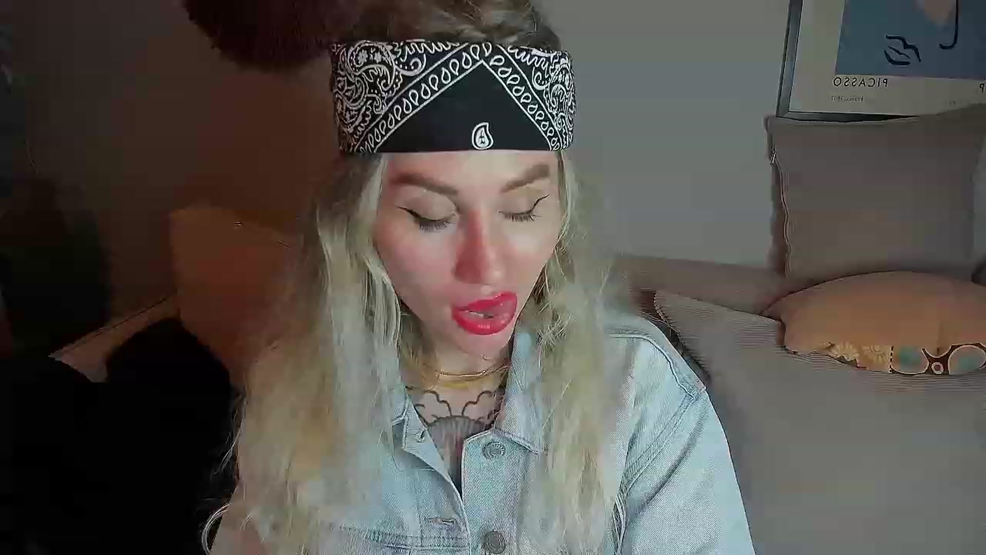 Gallery image thumbnail from Alexa_Smithhh's myfreecams stream on, 06/26/2023, 20:05 image 19 of 20