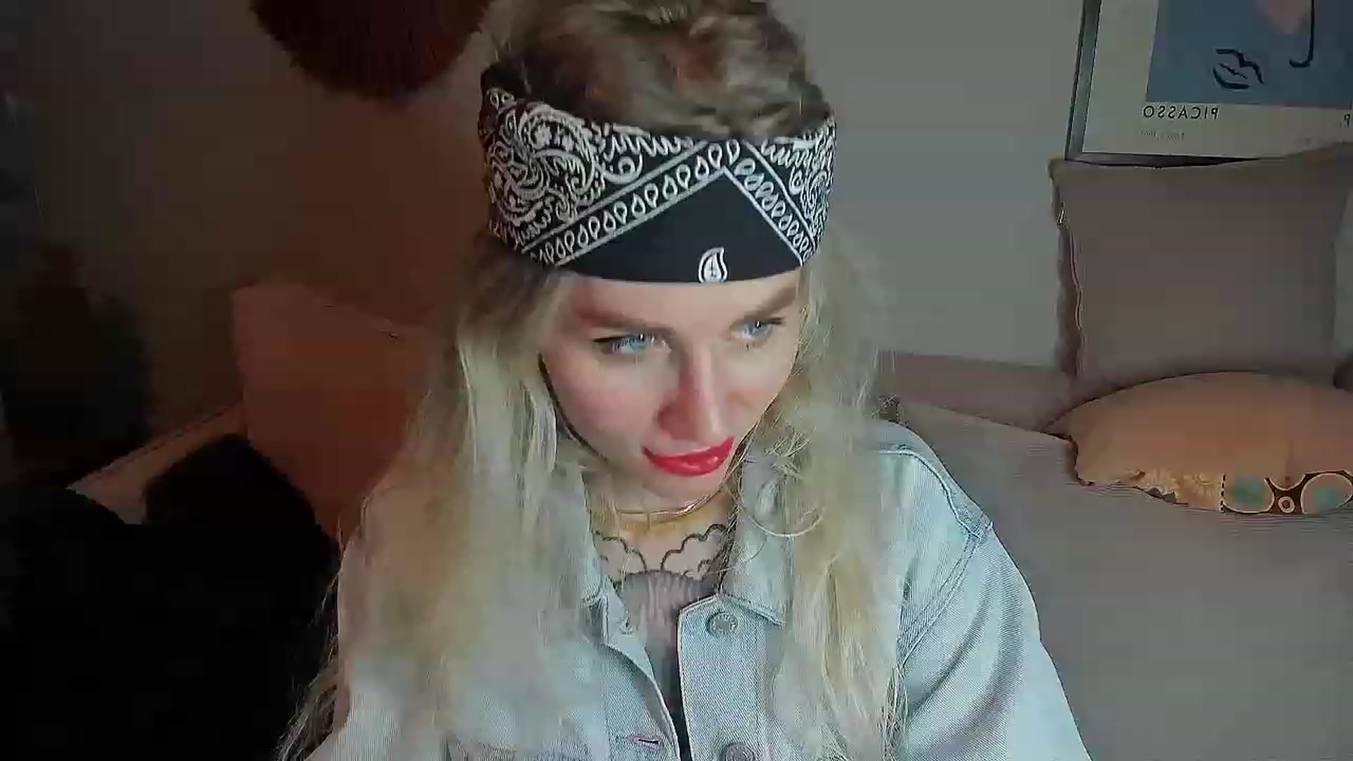 Gallery image thumbnail from Alexa_Smithhh's myfreecams stream on, 06/26/2023, 20:05 image 7 of 20
