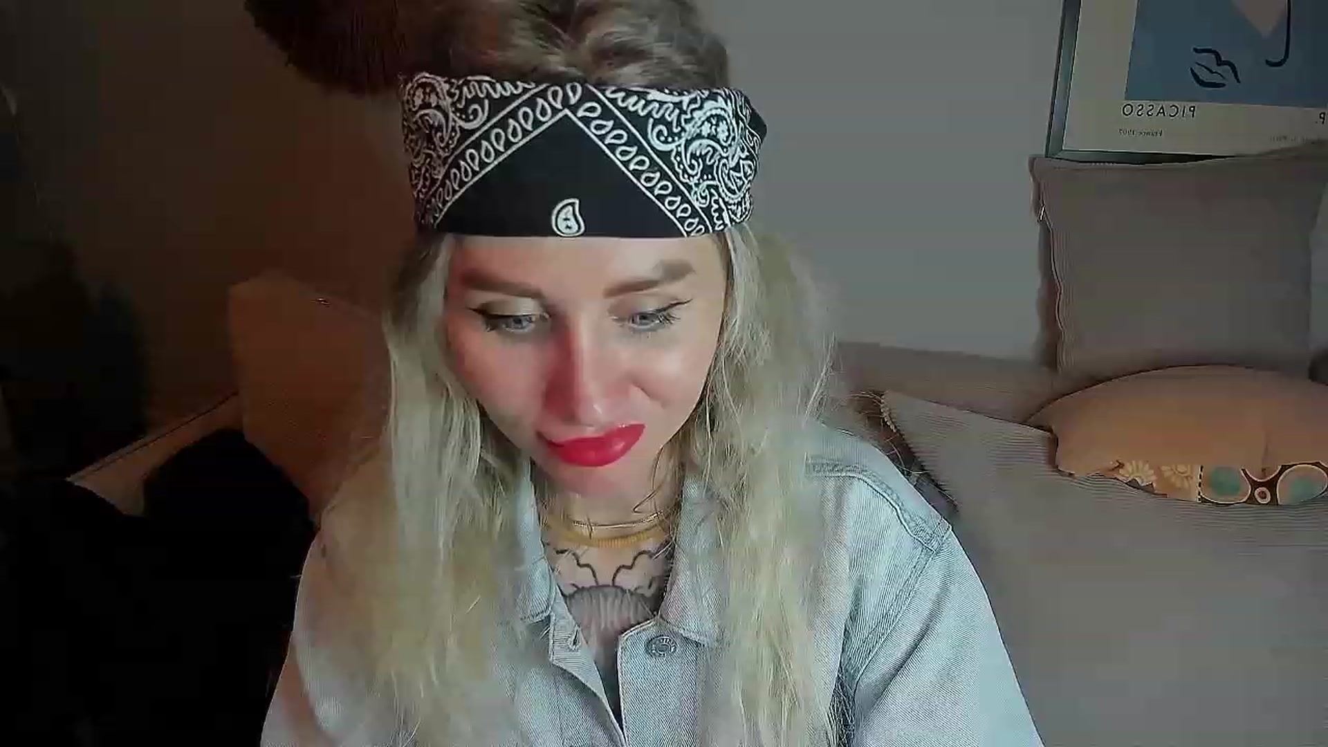 Gallery image thumbnail from Alexa_Smithhh's myfreecams stream on, 06/26/2023, 20:05 image 18 of 20
