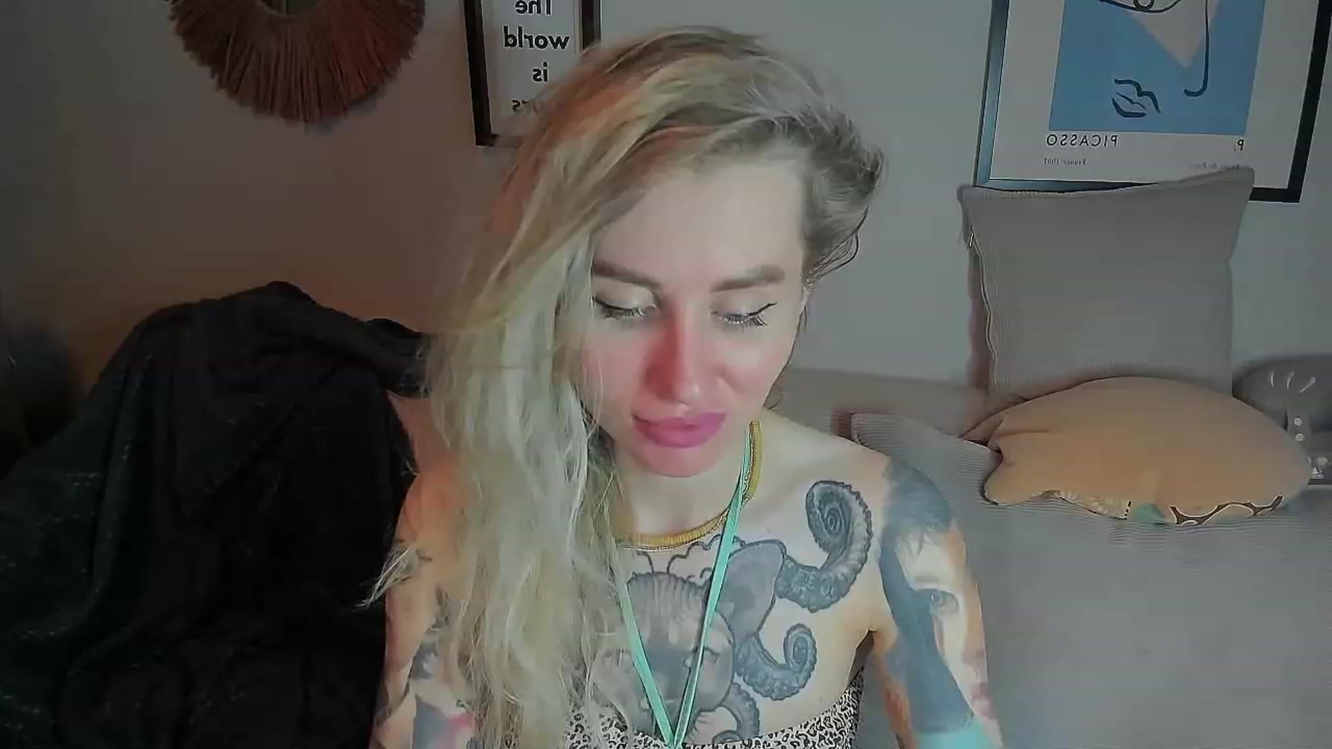 Gallery image thumbnail from Alexa_Smithhh's myfreecams stream on, 06/27/2023, 19:45 image 1 of 20