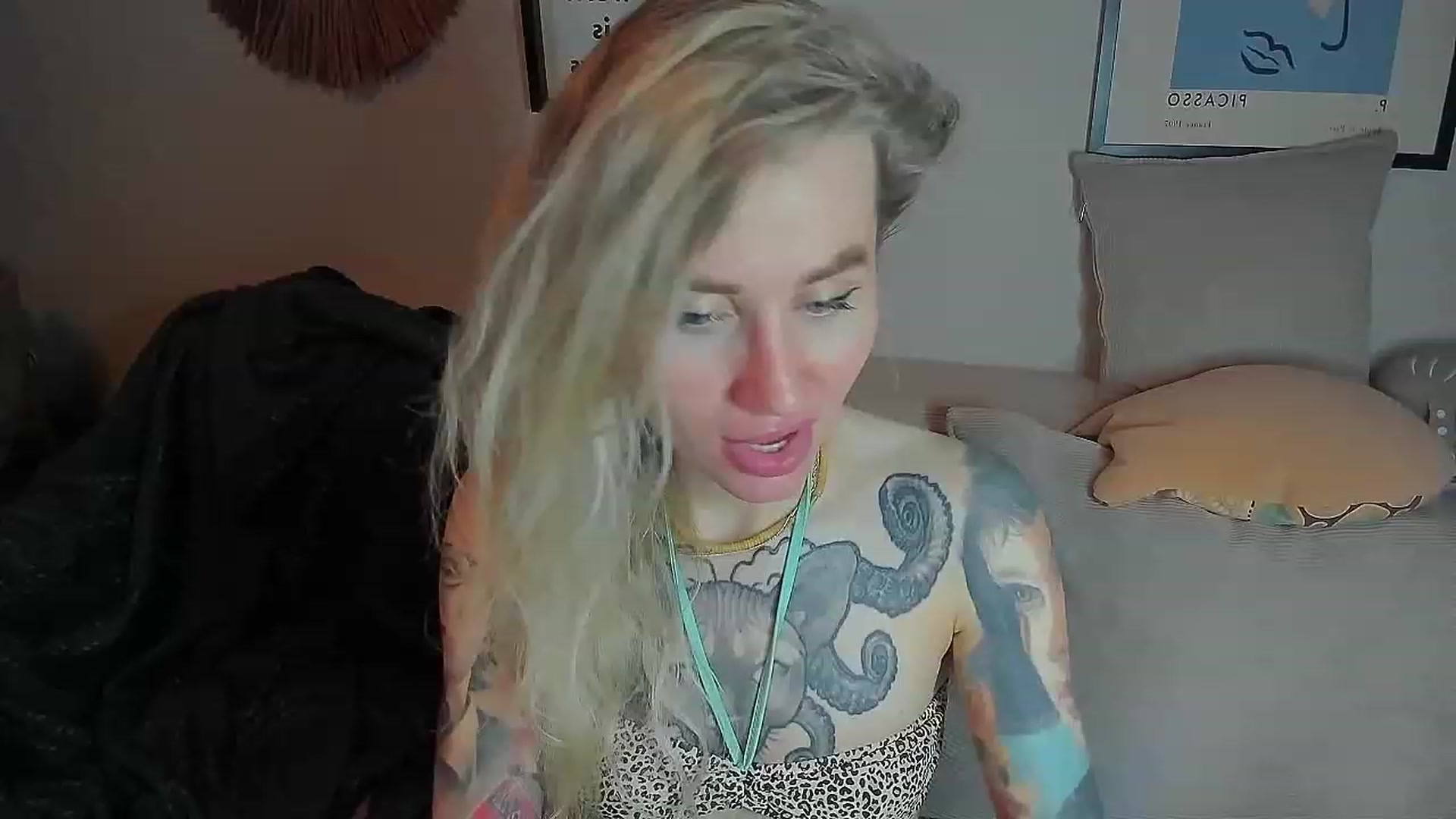 Gallery image thumbnail from Alexa_Smithhh's myfreecams stream on, 06/27/2023, 19:45 image 4 of 20