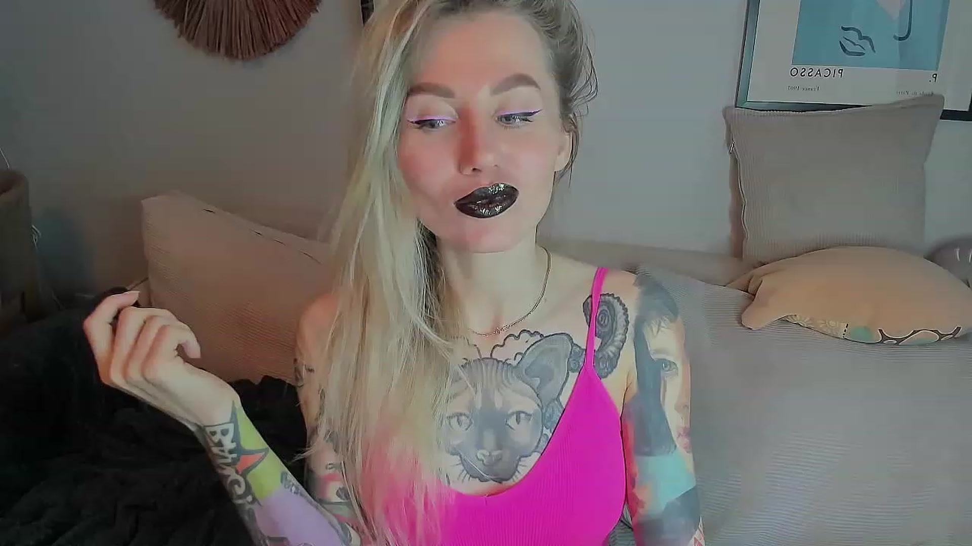 Gallery image thumbnail from Alexa_Smithhh's myfreecams stream on, 06/30/2023, 17:12 image 3 of 20