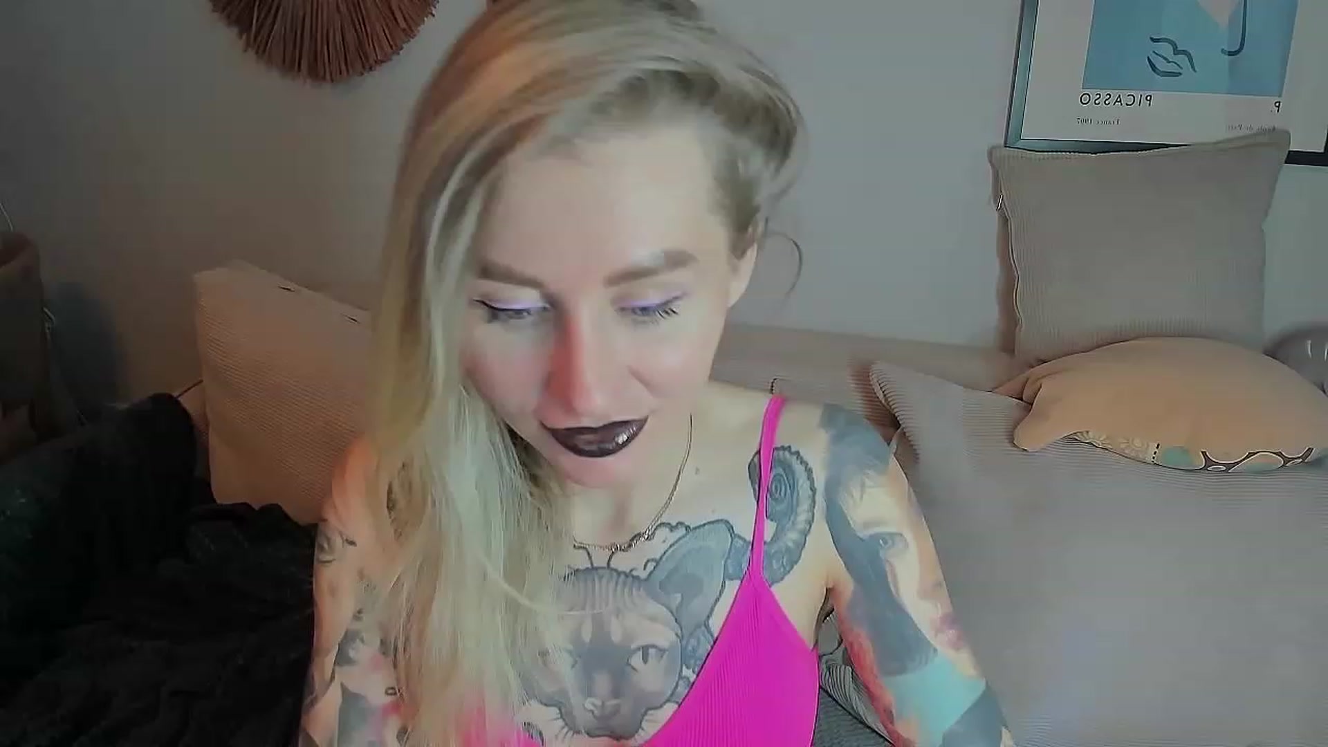 Gallery image thumbnail from Alexa_Smithhh's myfreecams stream on, 06/30/2023, 17:12 image 12 of 20