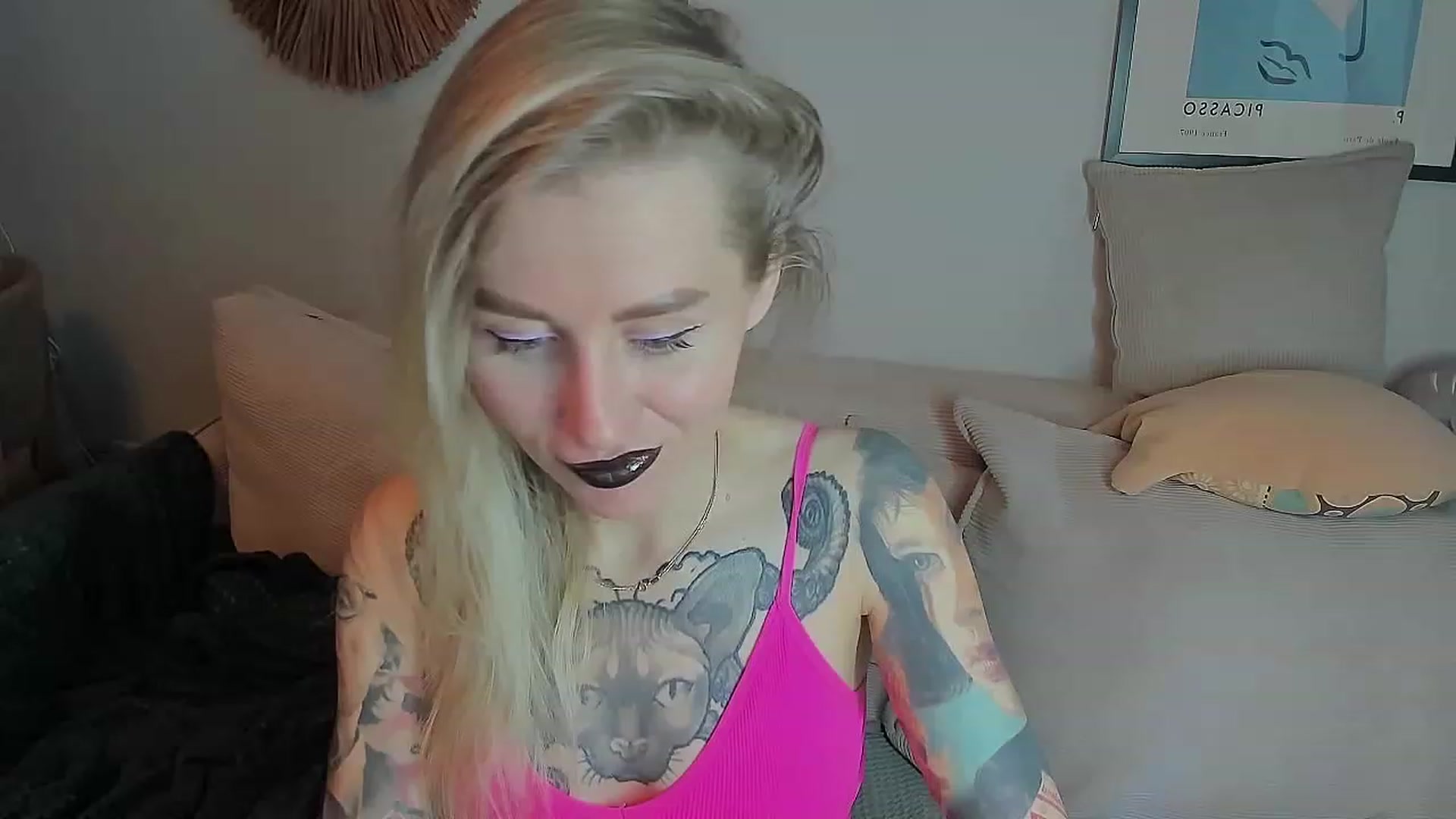 Gallery image thumbnail from Alexa_Smithhh's myfreecams stream on, 06/30/2023, 17:12 image 9 of 20