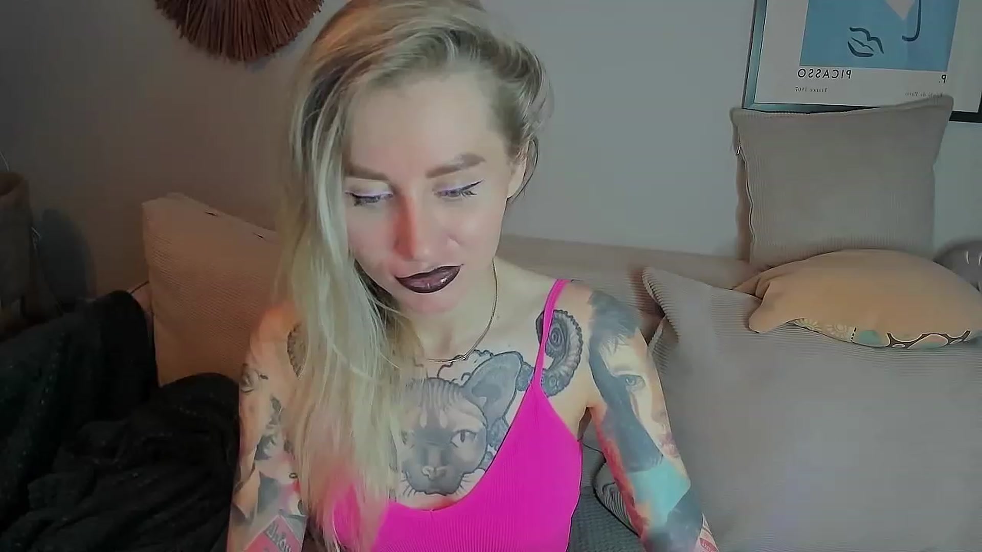 Gallery image thumbnail from Alexa_Smithhh's myfreecams stream on, 06/30/2023, 17:12 image 16 of 20
