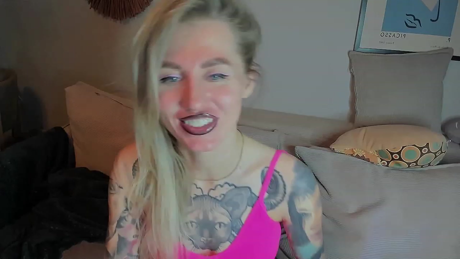 Gallery image thumbnail from Alexa_Smithhh's myfreecams stream on, 06/30/2023, 20:08 image 2 of 20