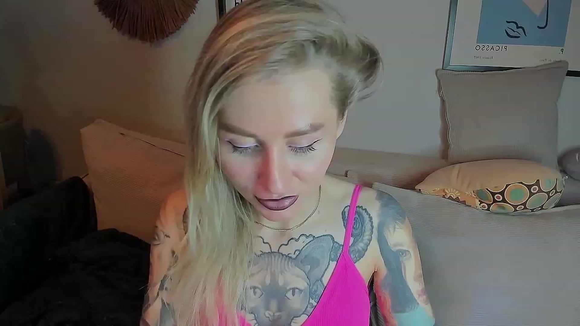 Gallery image thumbnail from Alexa_Smithhh's myfreecams stream on, 06/30/2023, 20:08 image 5 of 20