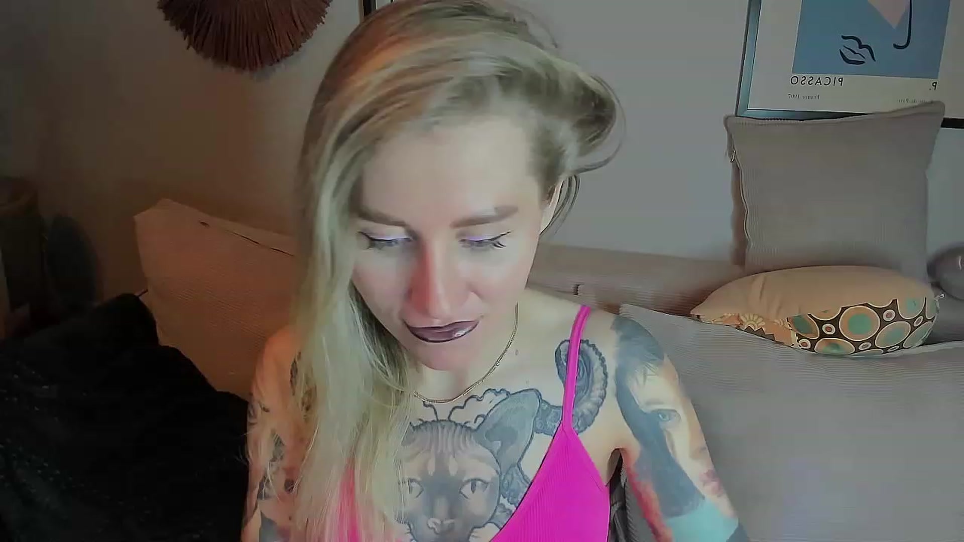 Gallery image thumbnail from Alexa_Smithhh's myfreecams stream on, 06/30/2023, 20:08 image 12 of 20