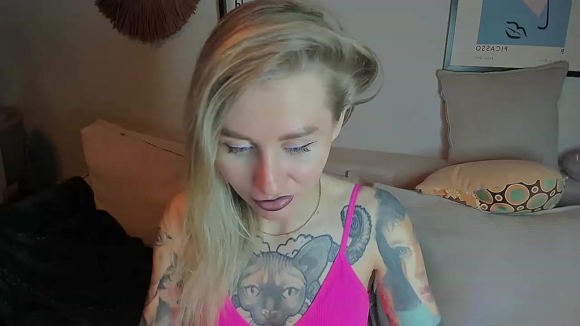 Gallery image thumbnail from Alexa_Smithhh's myfreecams stream on, 06/30/2023, 20:08 image 10 of 20