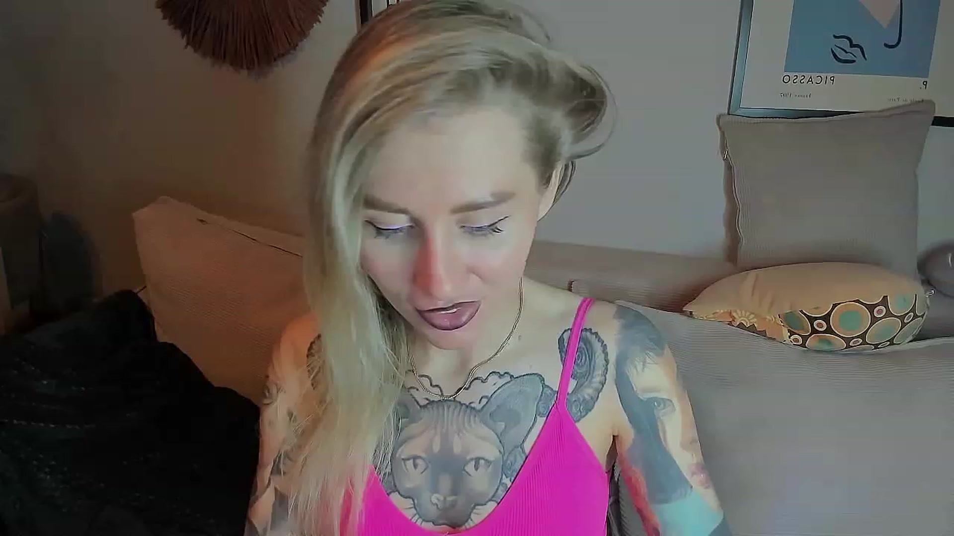 Gallery image thumbnail from Alexa_Smithhh's myfreecams stream on, 06/30/2023, 20:08 image 11 of 20