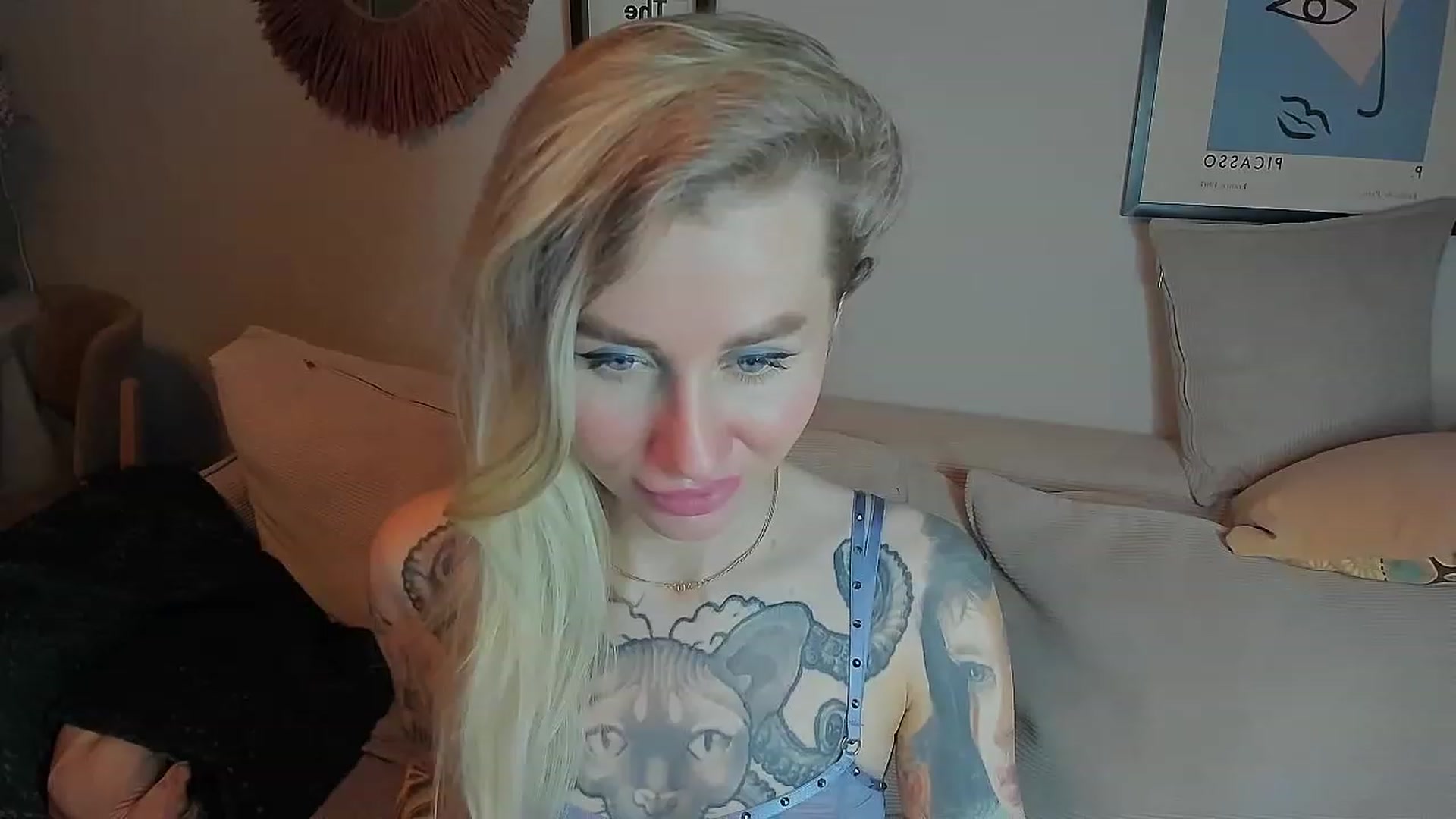 Gallery image thumbnail from Alexa_Smithhh's myfreecams stream on, 07/04/2023, 18:06 image 15 of 20