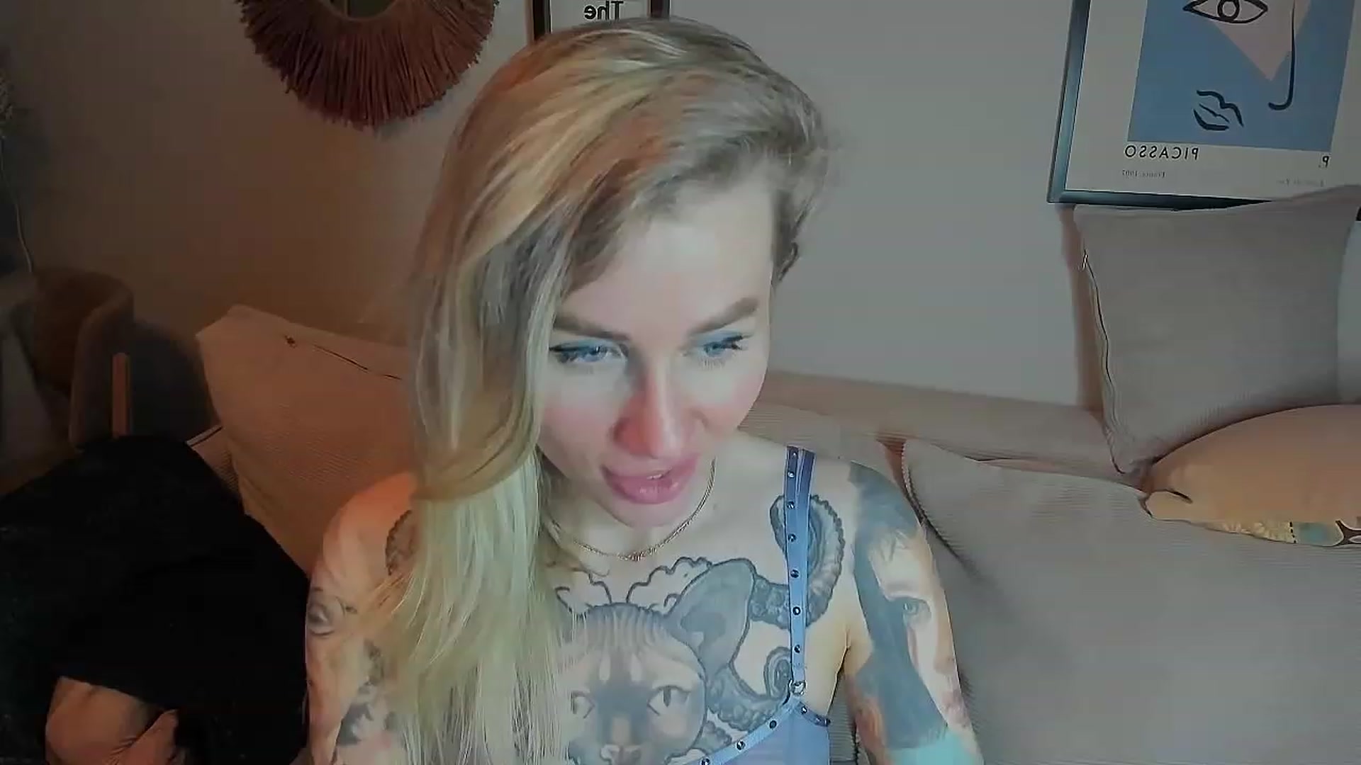 Gallery image thumbnail from Alexa_Smithhh's myfreecams stream on, 07/04/2023, 18:06 image 14 of 20