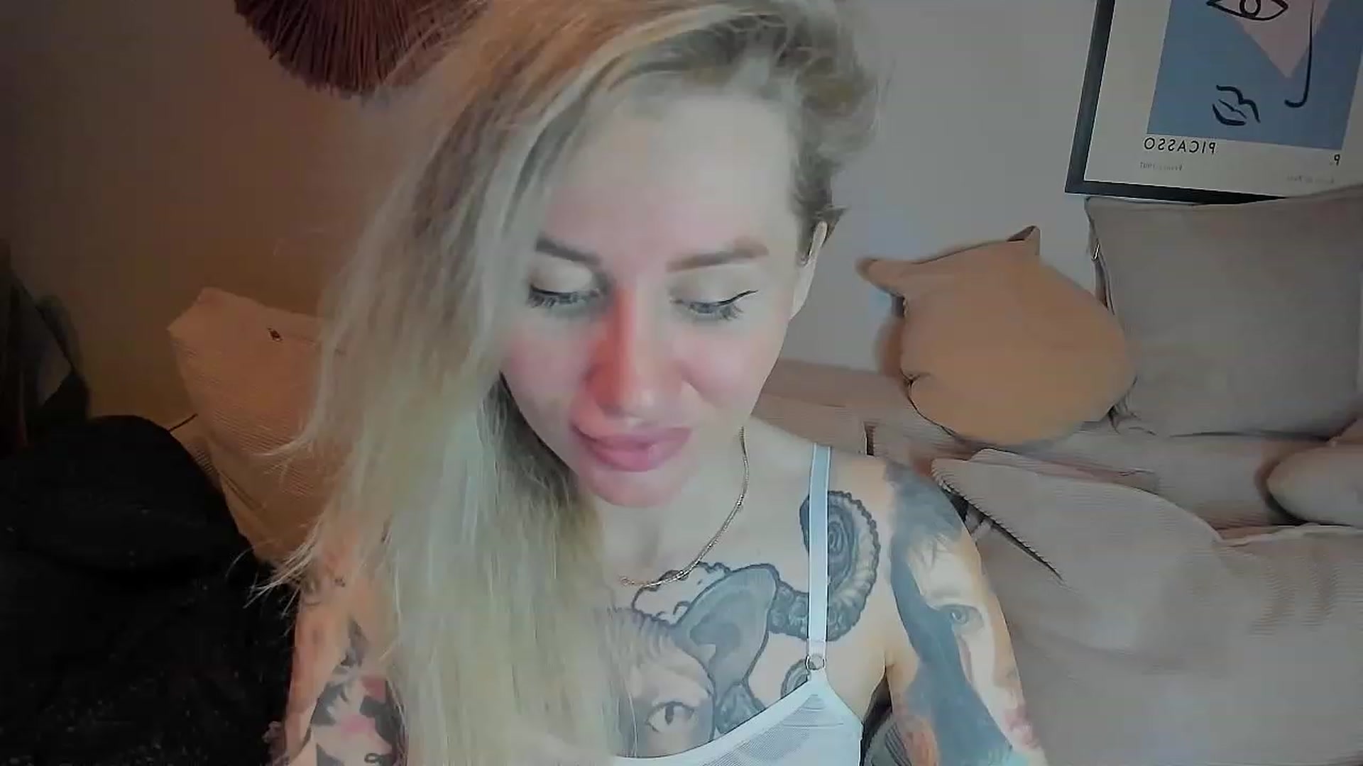 Gallery image thumbnail from Alexa_Smithhh's myfreecams stream on, 07/05/2023, 19:16 image 9 of 20