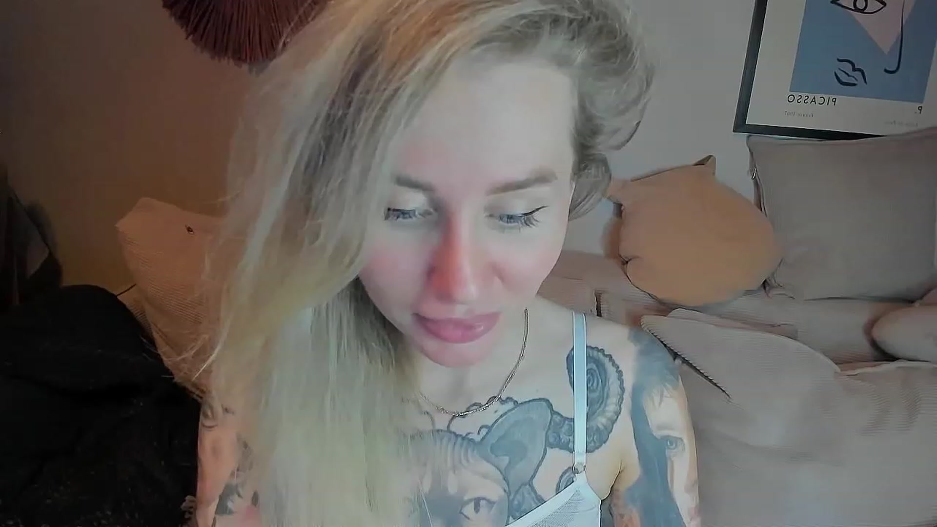 Gallery image thumbnail from Alexa_Smithhh's myfreecams stream on, 07/05/2023, 19:16 image 4 of 20