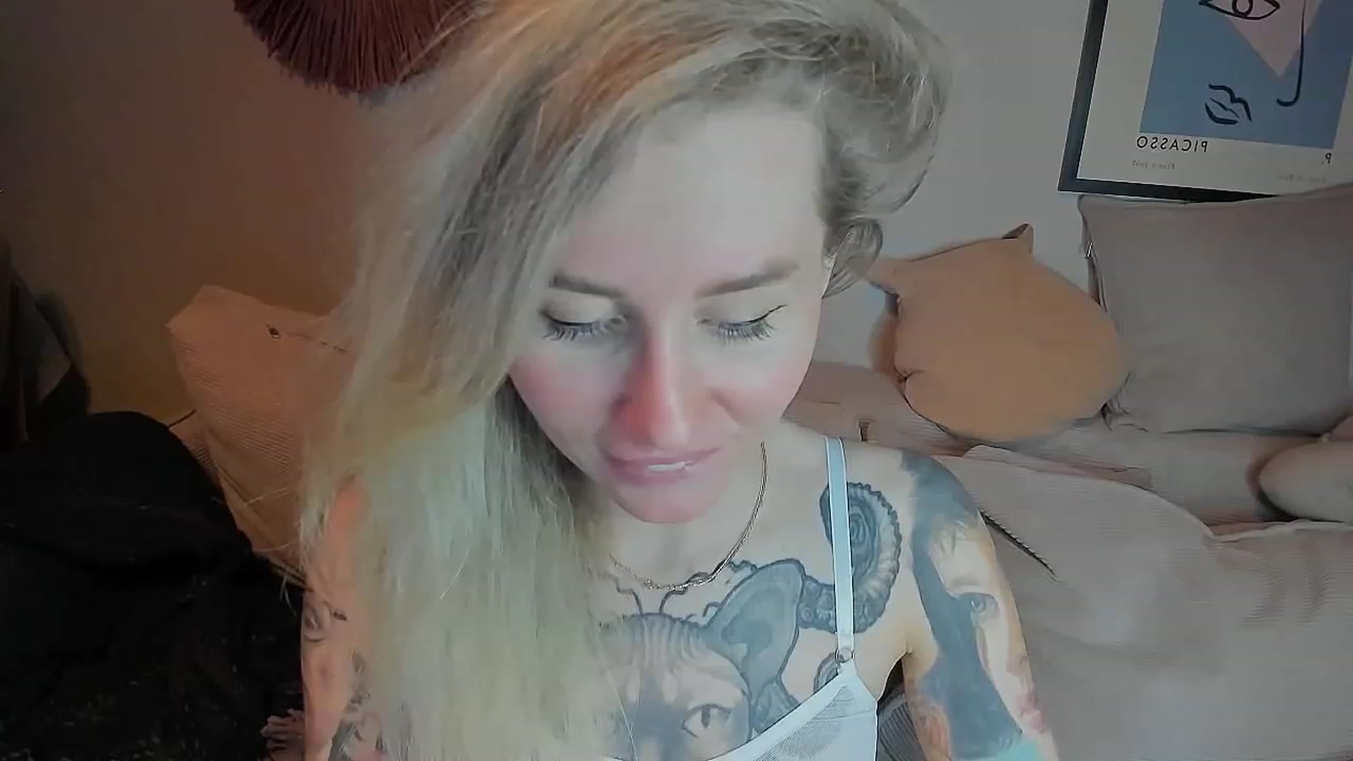 Gallery image thumbnail from Alexa_Smithhh's myfreecams stream on, 07/05/2023, 19:16 image 2 of 20