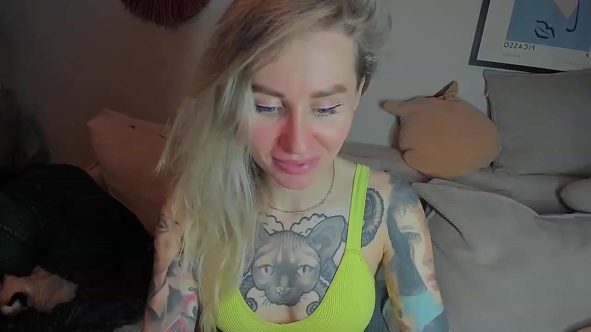 Gallery image thumbnail from Alexa_Smithhh's myfreecams stream on, 07/06/2023, 19:44 image 1 of 20