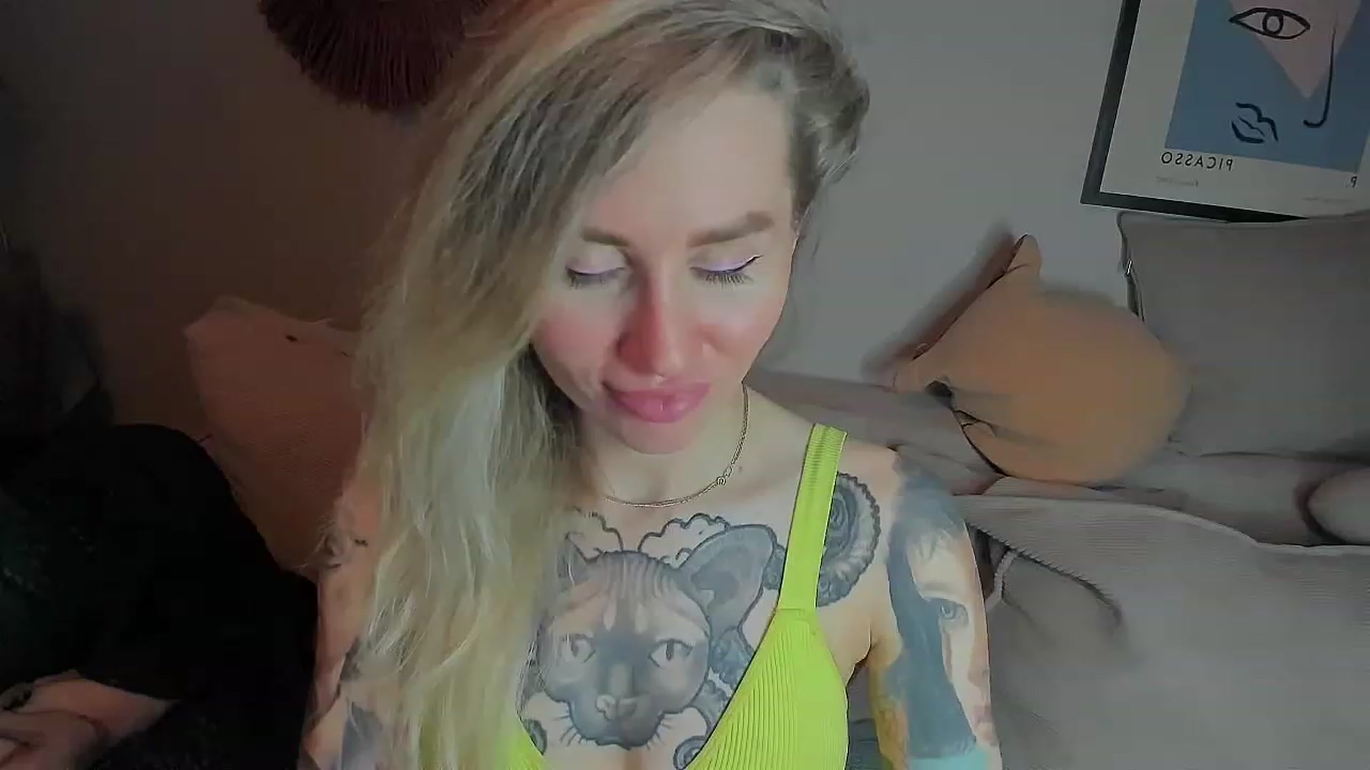 Gallery image thumbnail from Alexa_Smithhh's myfreecams stream on, 07/06/2023, 19:44 image 5 of 20