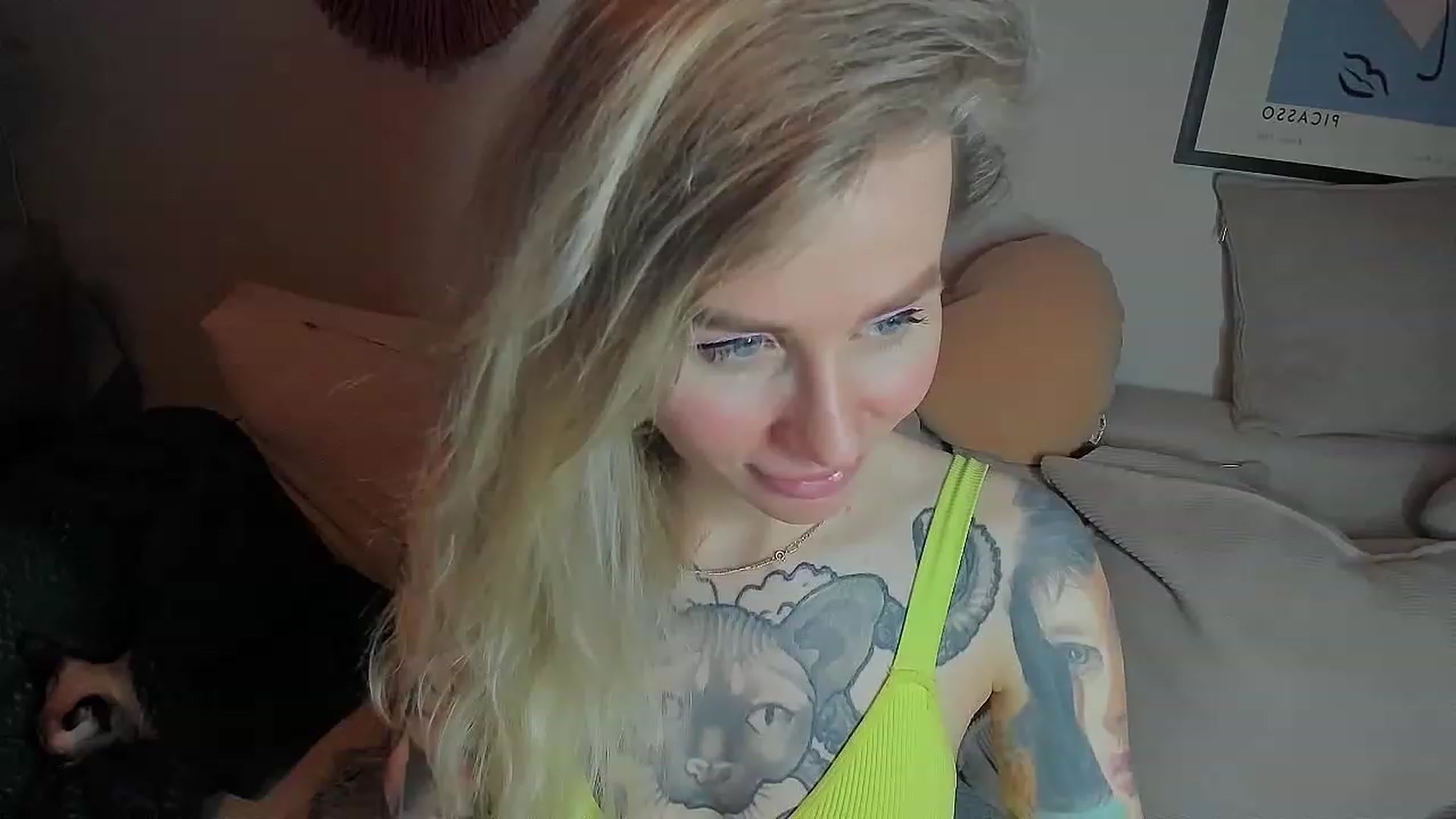 Gallery image thumbnail from Alexa_Smithhh's myfreecams stream on, 07/06/2023, 20:33 image 14 of 20