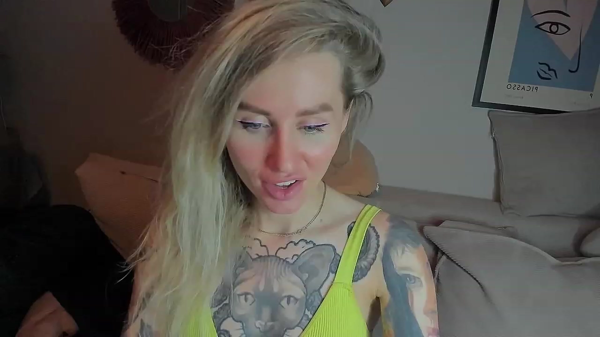 Gallery image thumbnail from Alexa_Smithhh's myfreecams stream on, 07/06/2023, 21:08 image 14 of 20