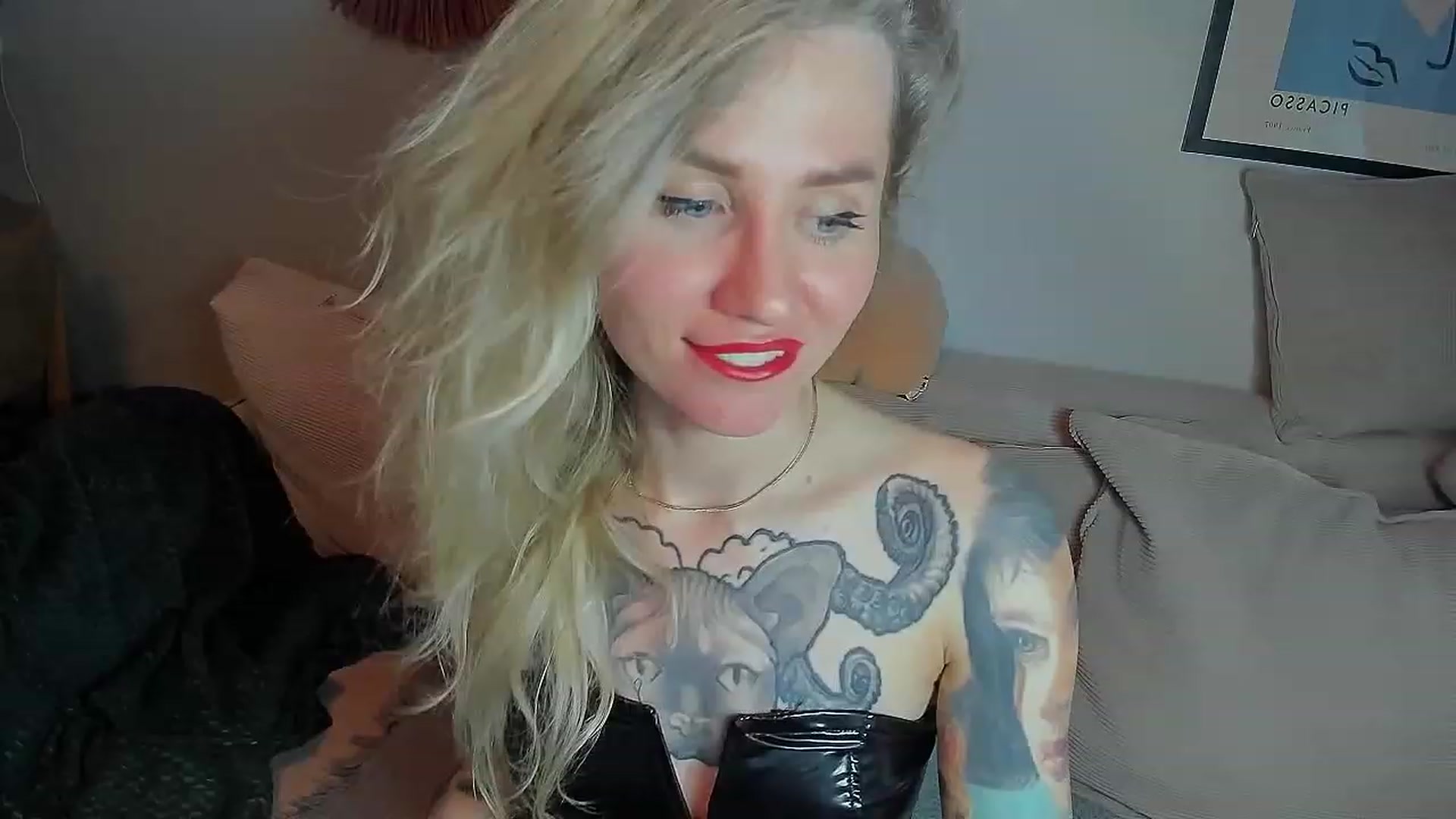 Gallery image thumbnail from Alexa_Smithhh's myfreecams stream on, 07/09/2023, 18:10 image 4 of 20
