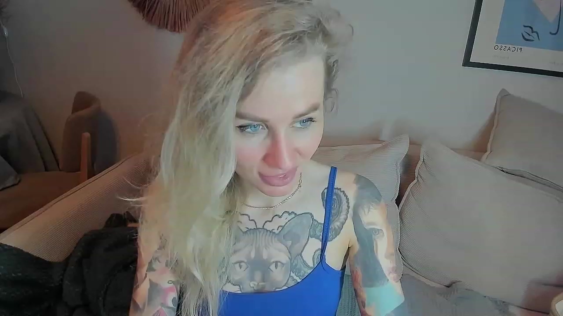 Gallery image thumbnail from Alexa_Smithhh's myfreecams stream on, 07/10/2023, 19:28 image 2 of 20