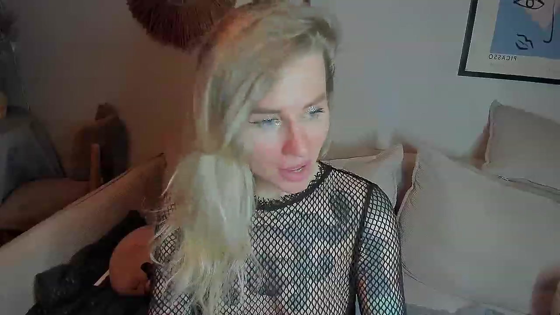 Gallery image thumbnail from Alexa_Smithhh's myfreecams stream on, 07/11/2023, 20:48 image 12 of 20
