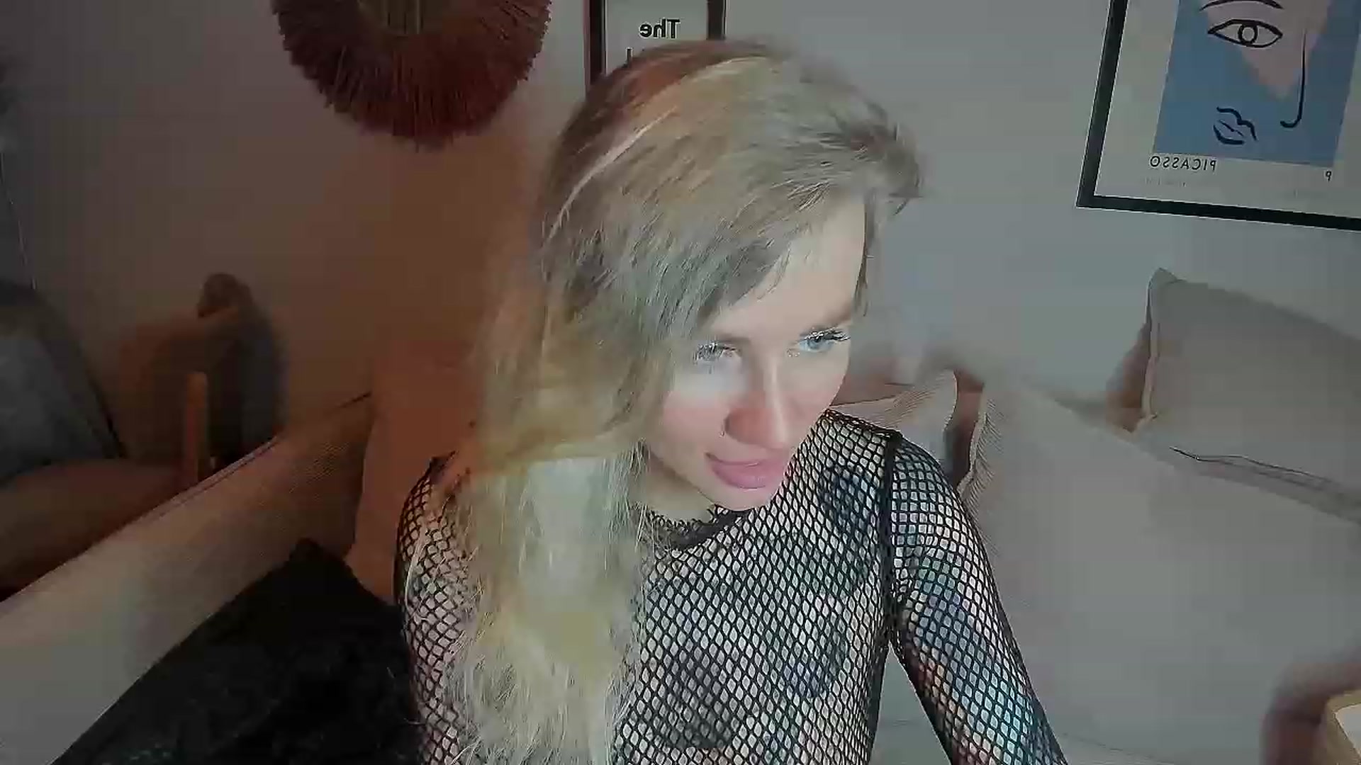 Gallery image thumbnail from Alexa_Smithhh's myfreecams stream on, 07/11/2023, 22:07 image 2 of 20