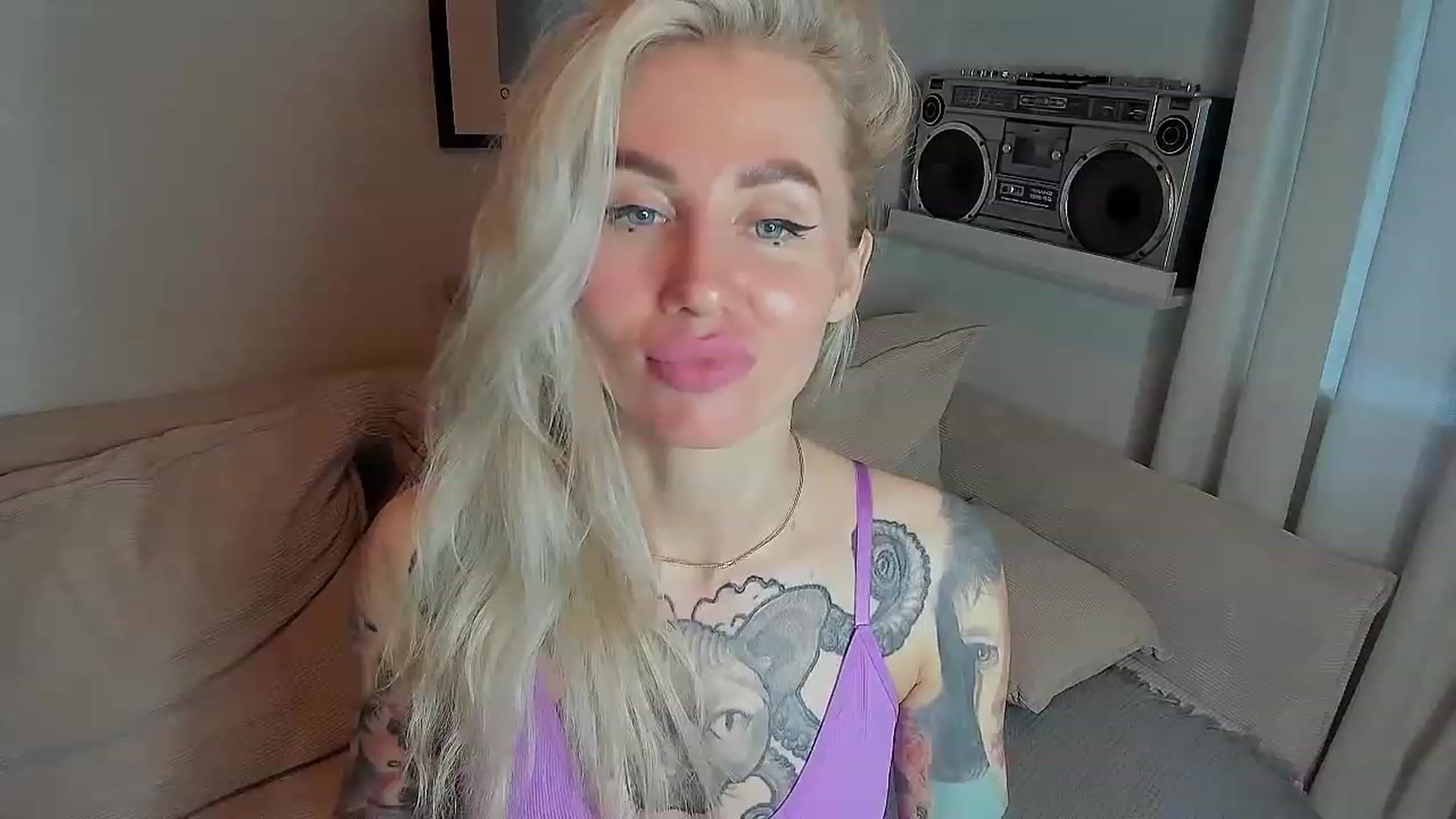 Gallery image thumbnail from Alexa_Smithhh's myfreecams stream on, 07/18/2023, 18:05 image 20 of 20