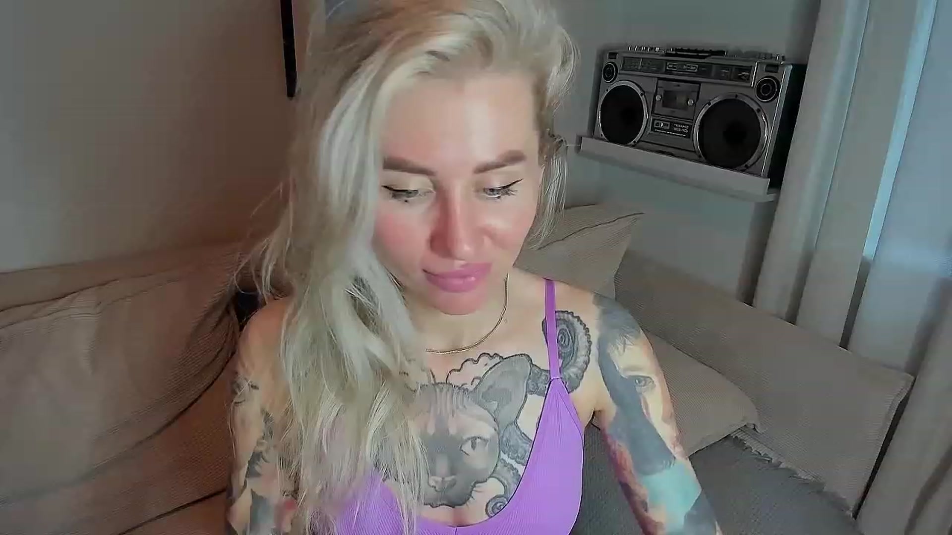 Gallery image thumbnail from Alexa_Smithhh's myfreecams stream on, 07/18/2023, 18:05 image 17 of 20