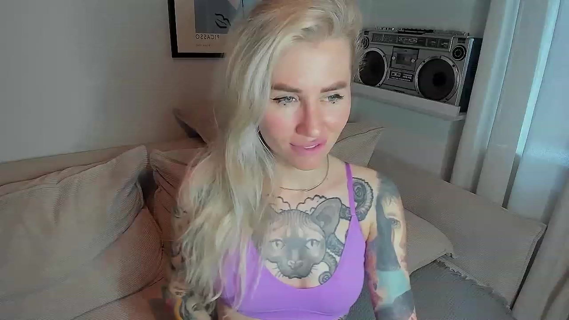 Gallery image thumbnail from Alexa_Smithhh's myfreecams stream on, 07/18/2023, 18:05 image 4 of 20
