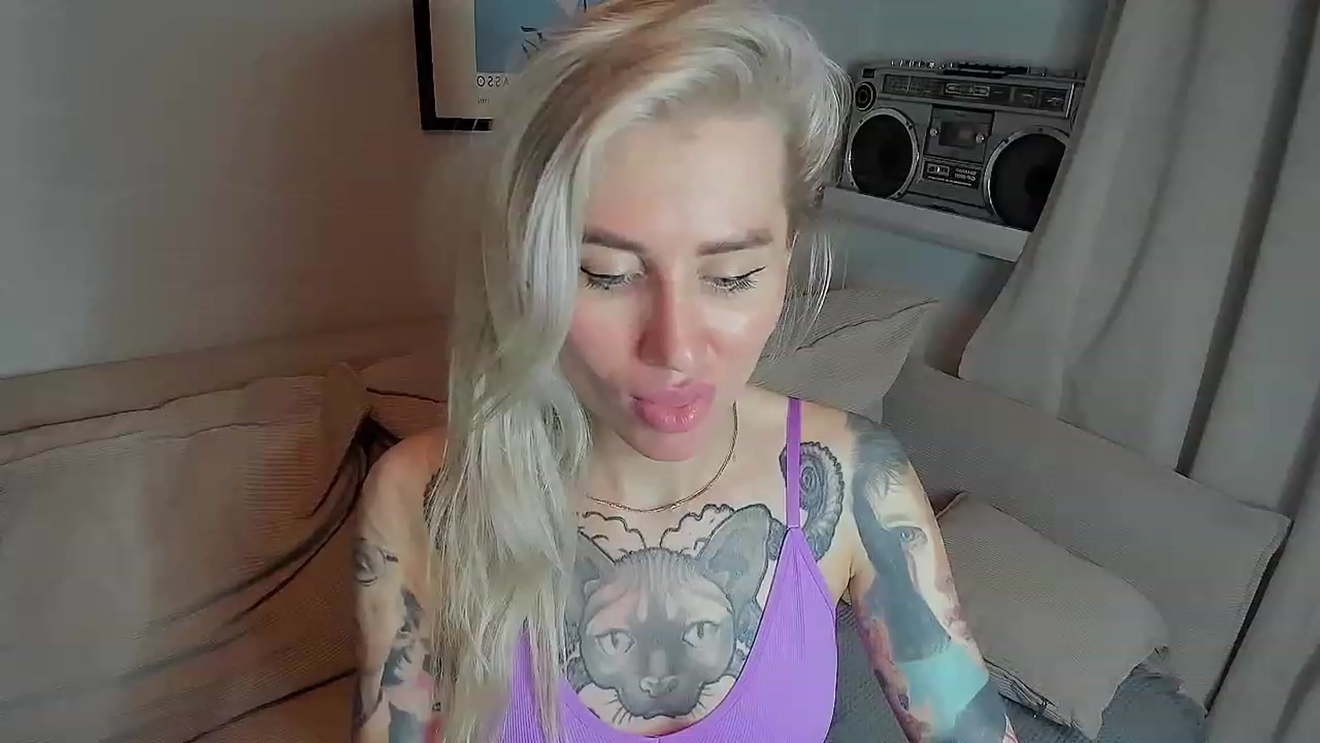 Gallery image thumbnail from Alexa_Smithhh's myfreecams stream on, 07/18/2023, 22:16 image 15 of 20
