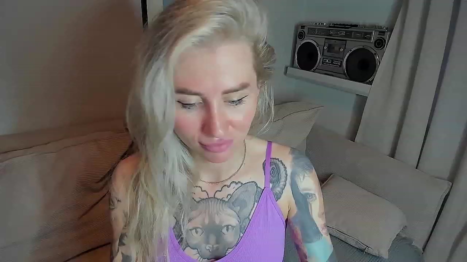 Gallery image thumbnail from Alexa_Smithhh's myfreecams stream on, 07/18/2023, 22:16 image 3 of 20