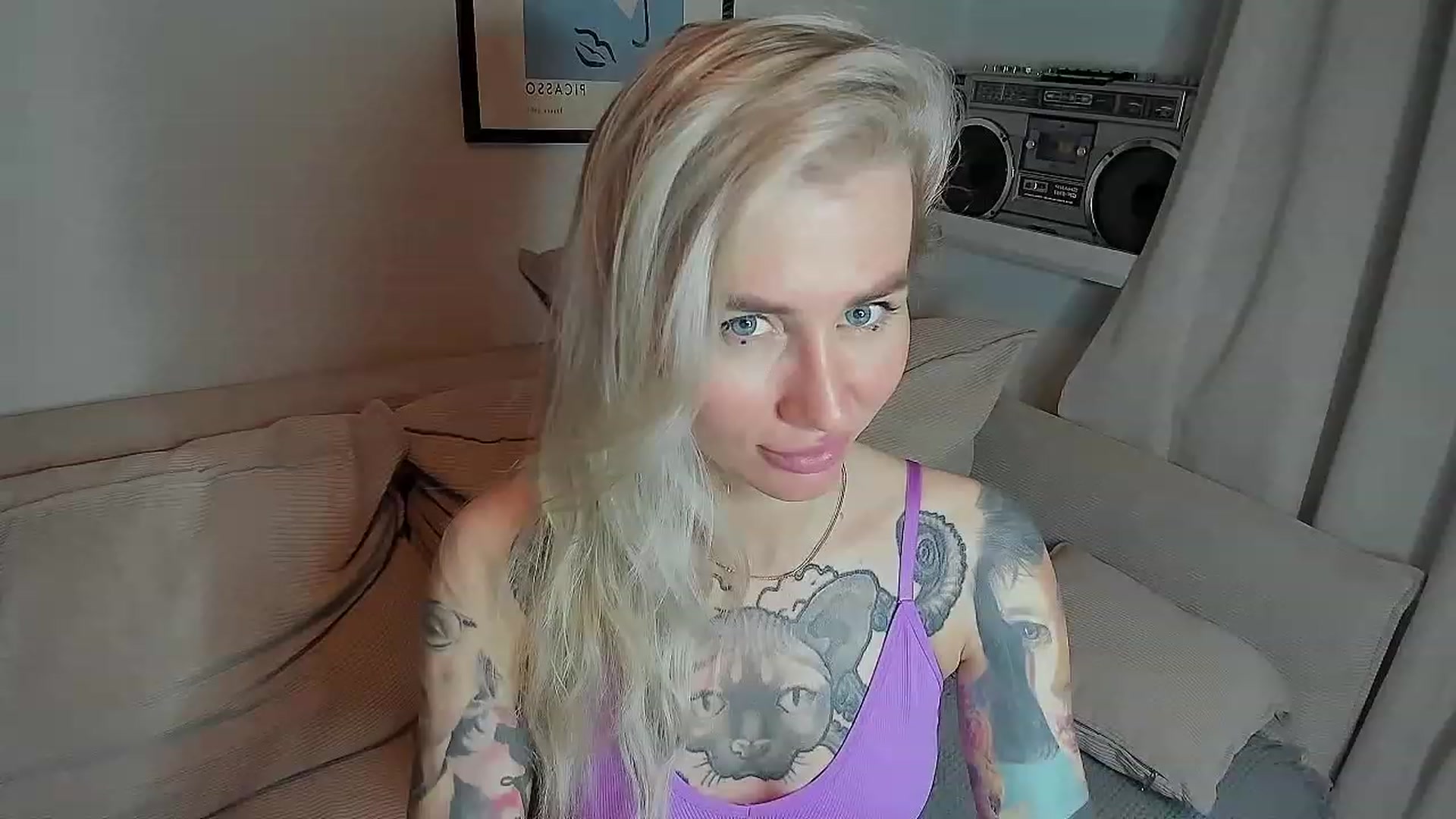 Gallery image thumbnail from Alexa_Smithhh's myfreecams stream on, 07/18/2023, 22:16 image 13 of 20