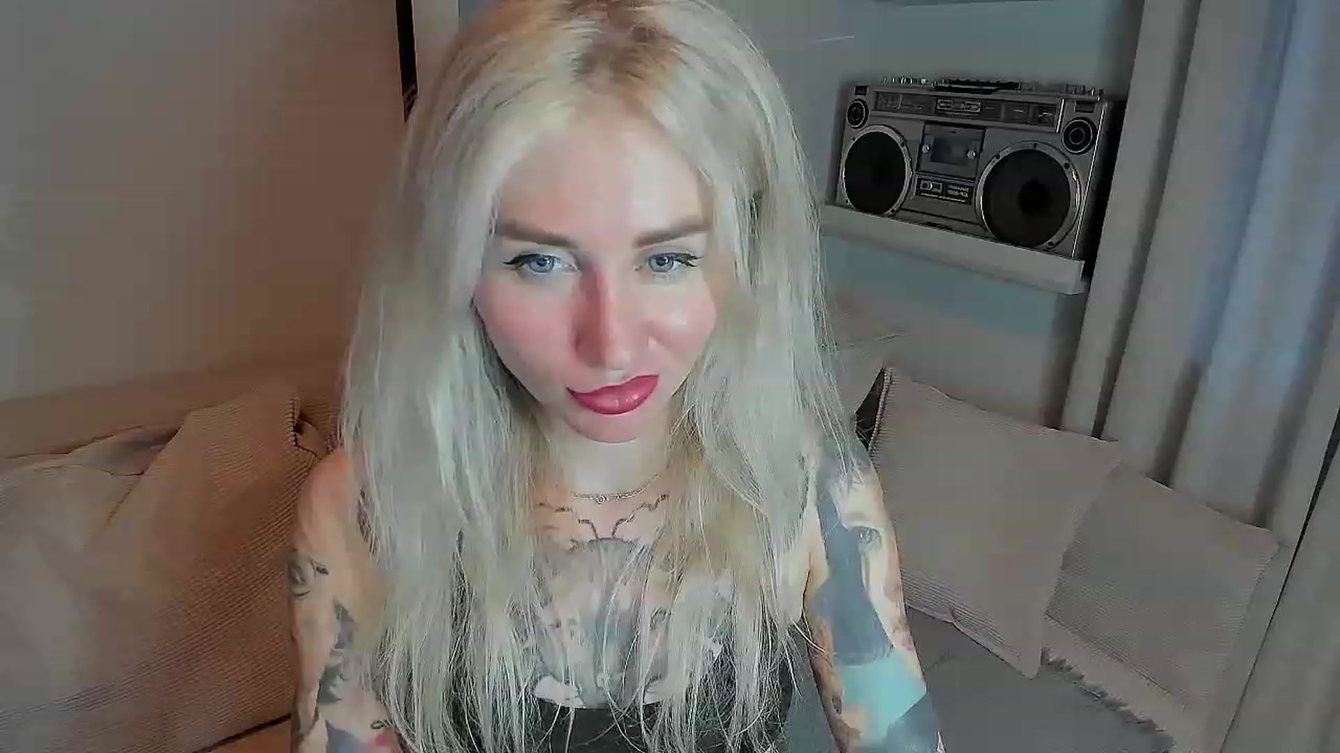 Gallery image thumbnail from Alexa_Smithhh's myfreecams stream on, 07/19/2023, 19:42 image 11 of 20