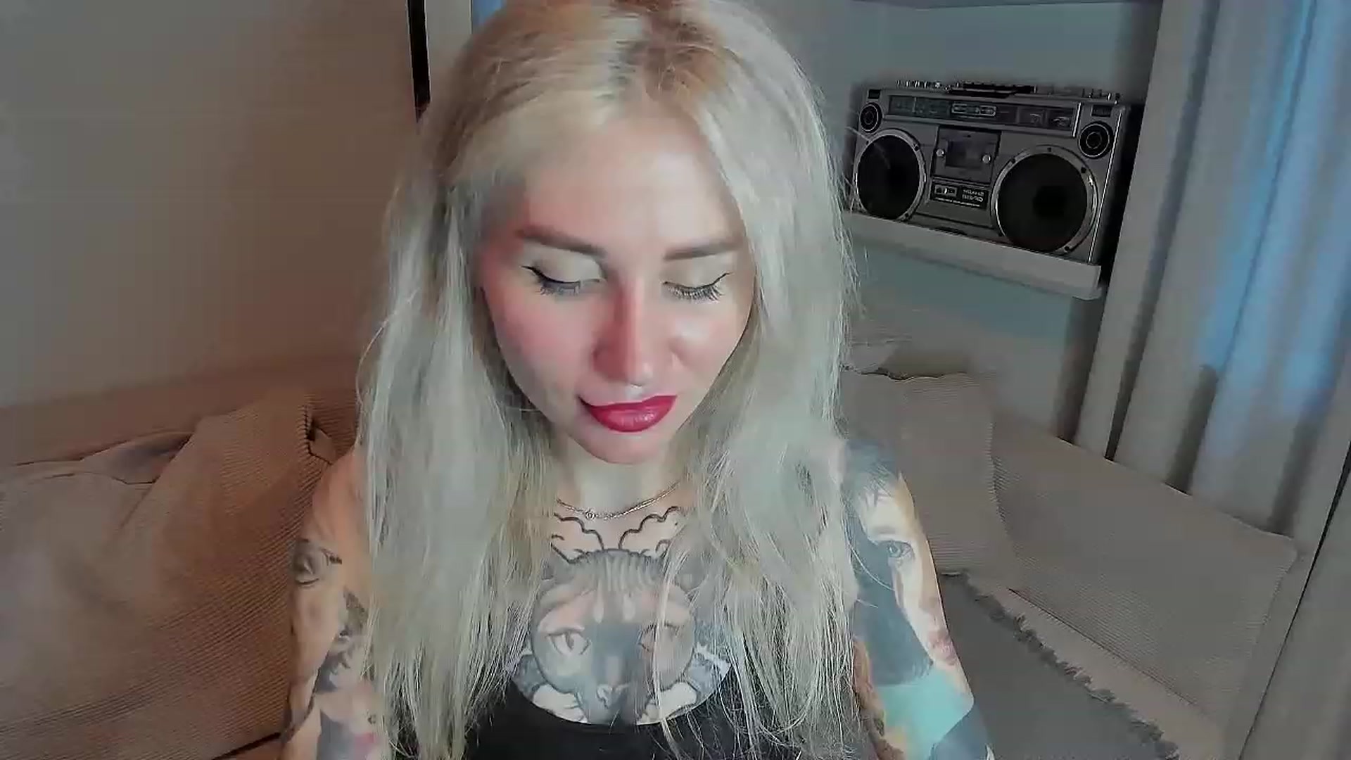 Gallery image thumbnail from Alexa_Smithhh's myfreecams stream on, 07/19/2023, 19:42 image 5 of 20