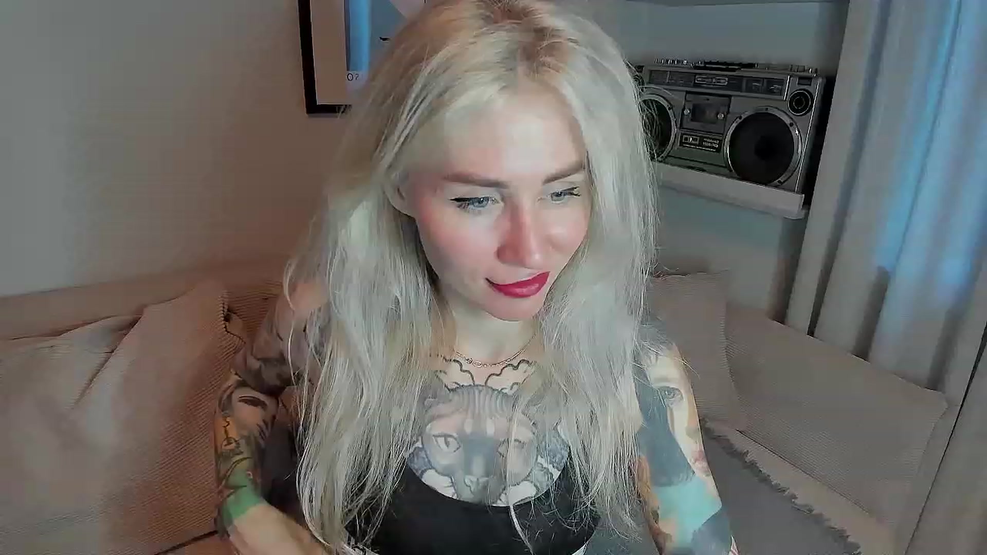 Gallery image thumbnail from Alexa_Smithhh's myfreecams stream on, 07/19/2023, 19:42 image 2 of 20