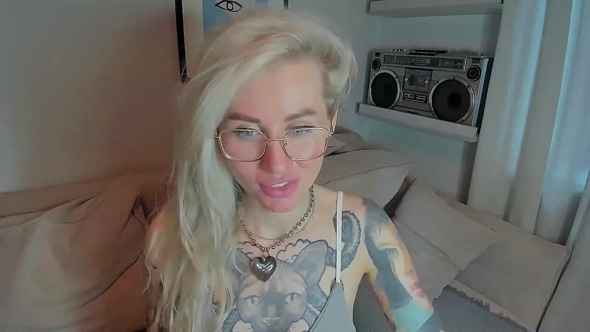 Gallery image thumbnail from Alexa_Smithhh's myfreecams stream on, 07/22/2023, 16:53 image 14 of 20