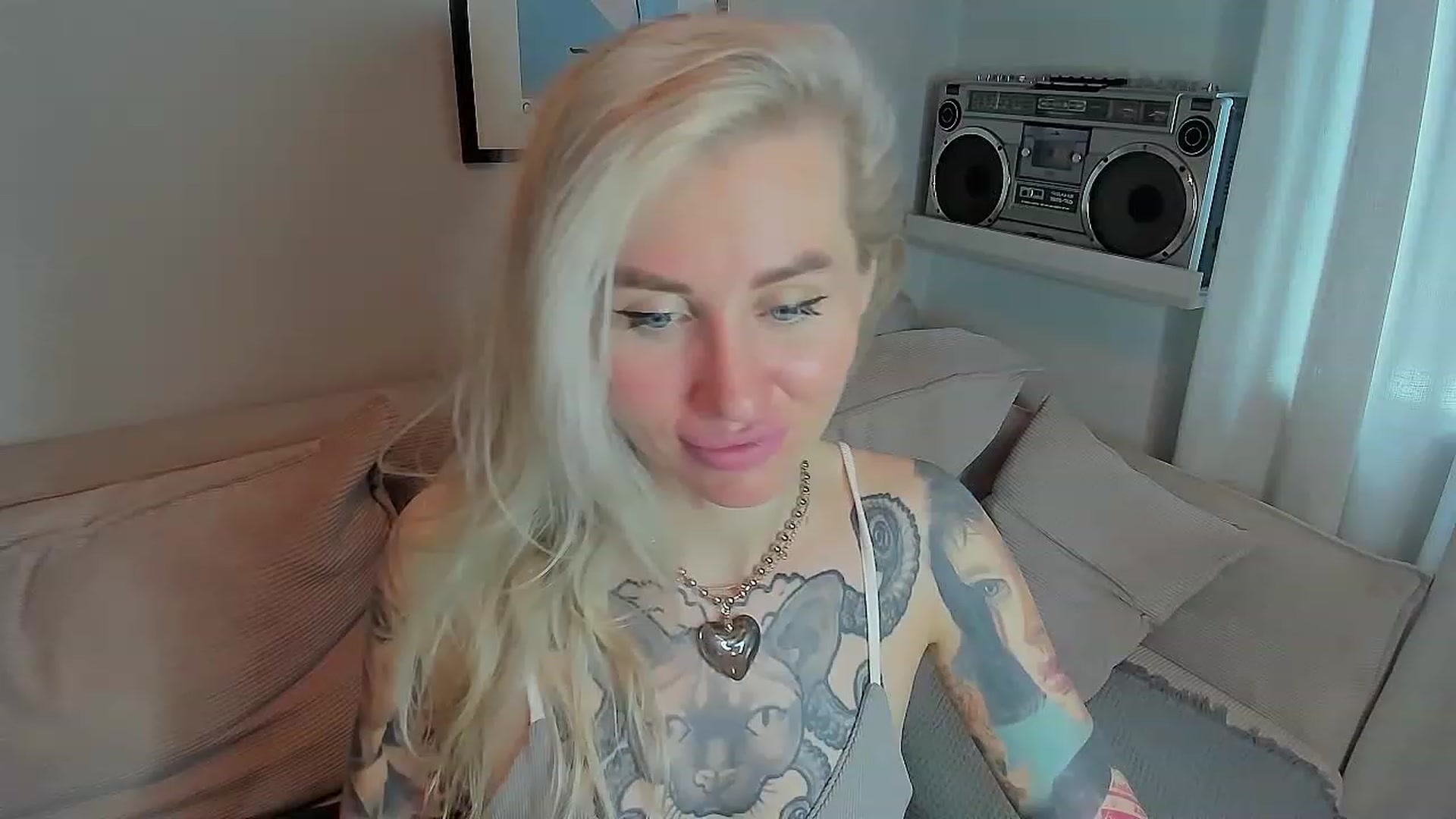 Gallery image thumbnail from Alexa_Smithhh's myfreecams stream on, 07/22/2023, 16:53 image 3 of 20
