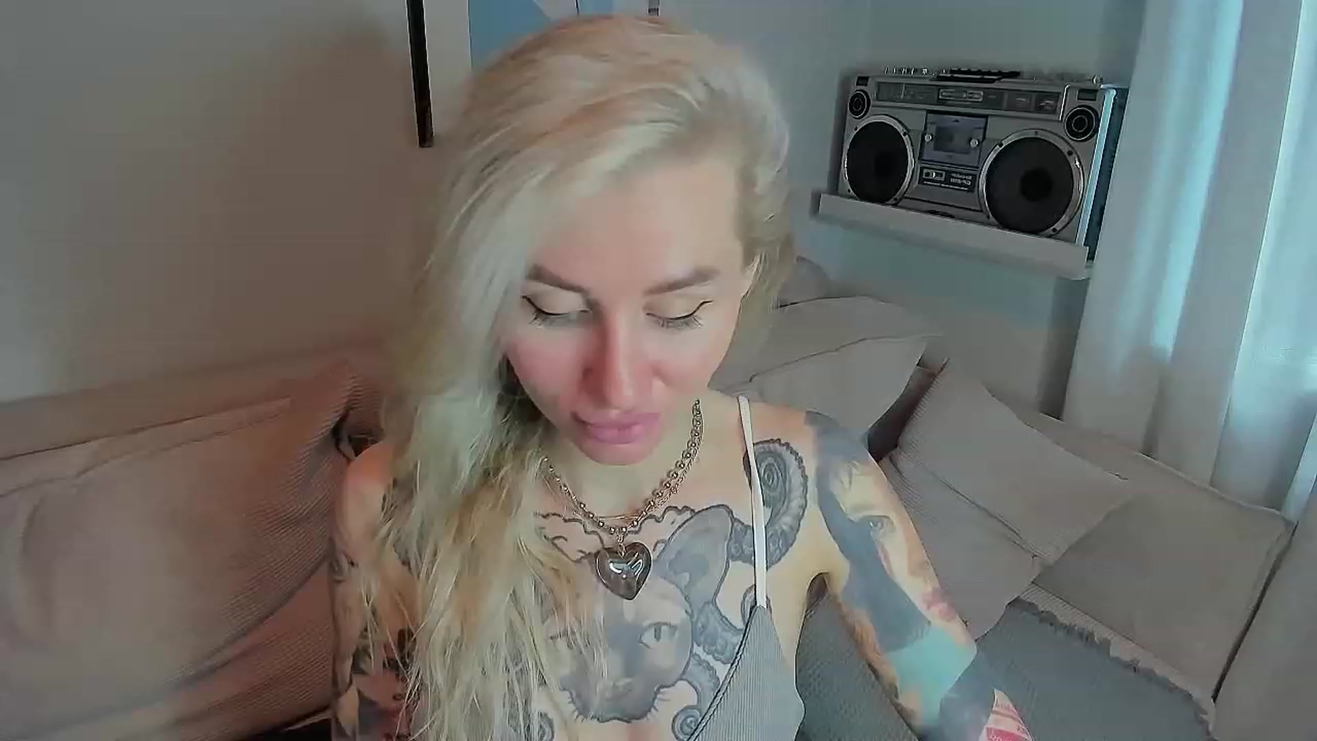 Gallery image thumbnail from Alexa_Smithhh's myfreecams stream on, 07/22/2023, 16:53 image 5 of 20