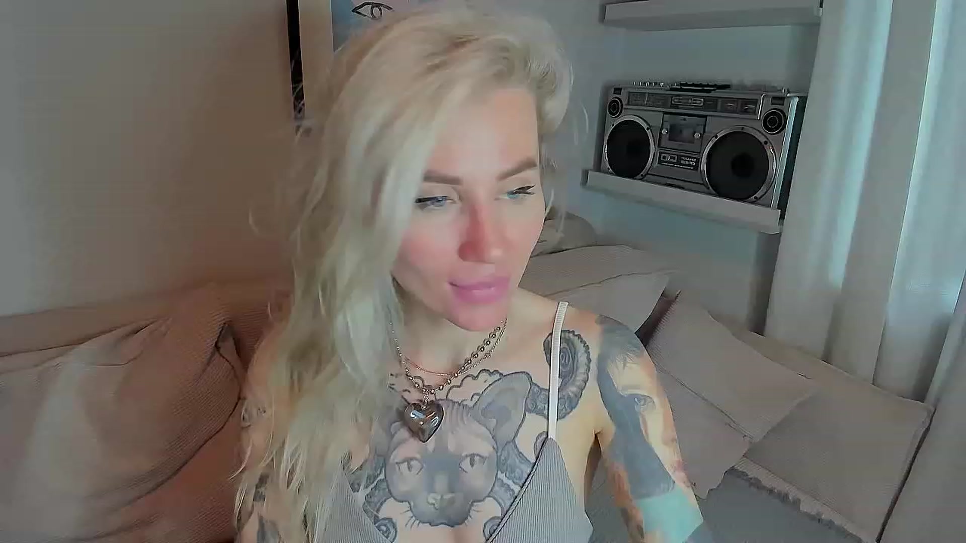 Gallery image thumbnail from Alexa_Smithhh's myfreecams stream on, 07/22/2023, 16:53 image 17 of 20